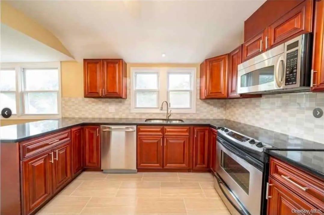 3501 James Street, Unit 2 photo 2