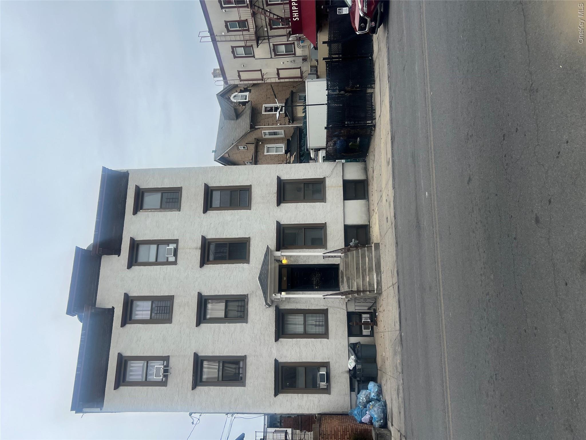 273 W Lincoln Avenue – For Sale
