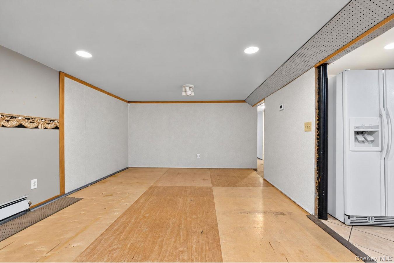 1871 Heckscher Avenue – For Sale photo 34