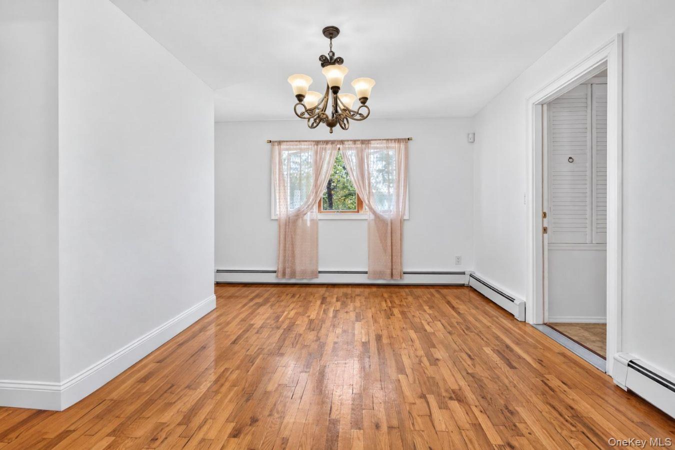 1871 Heckscher Avenue – For Sale photo 12