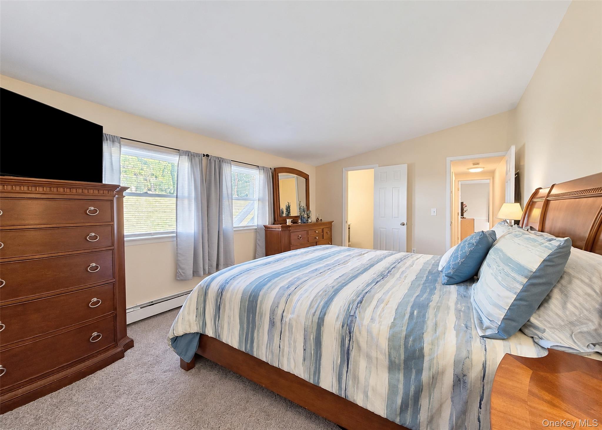 1343 Waverly Avenue – For Sale photo 12