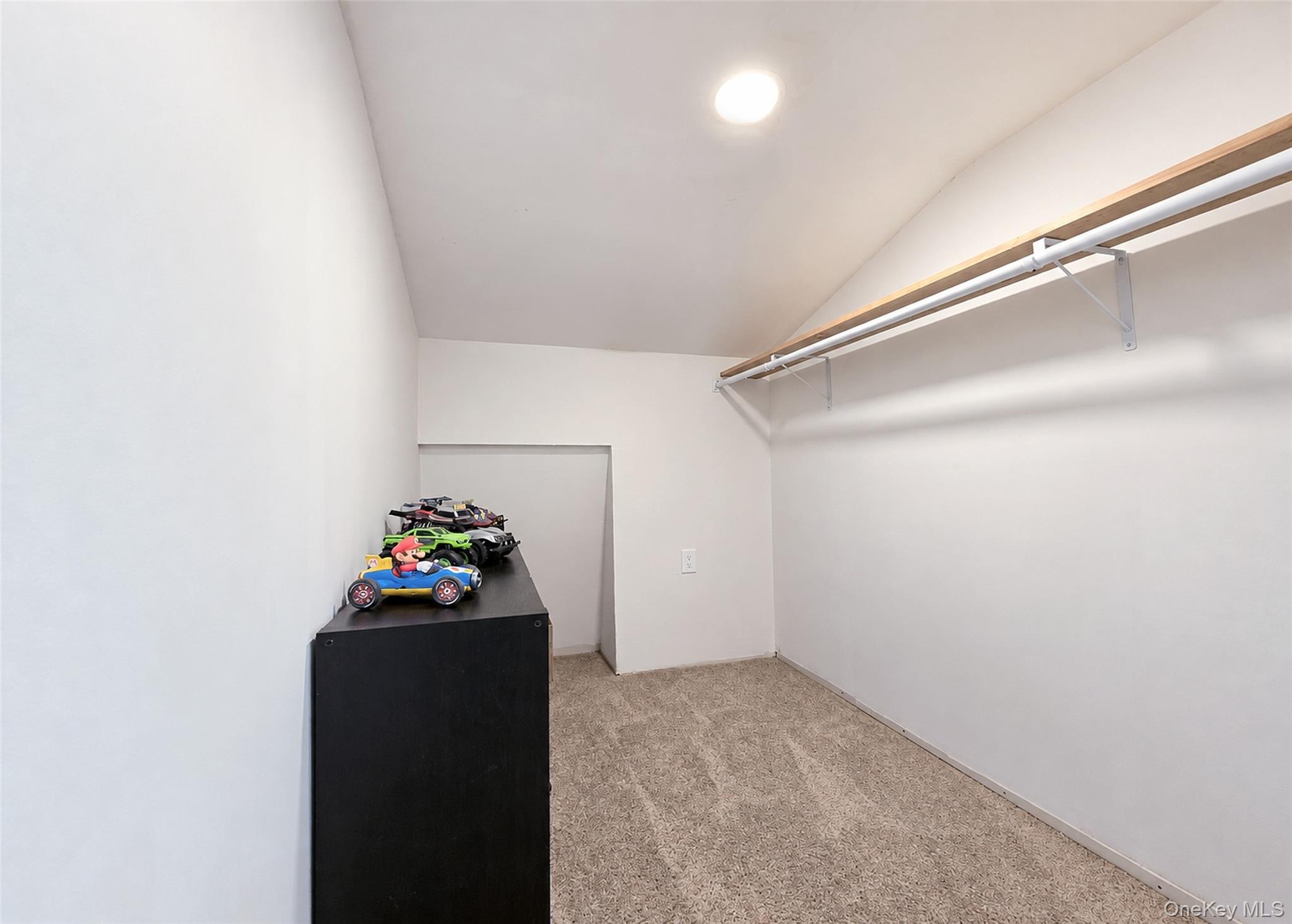 1343 Waverly Avenue – For Sale photo 23