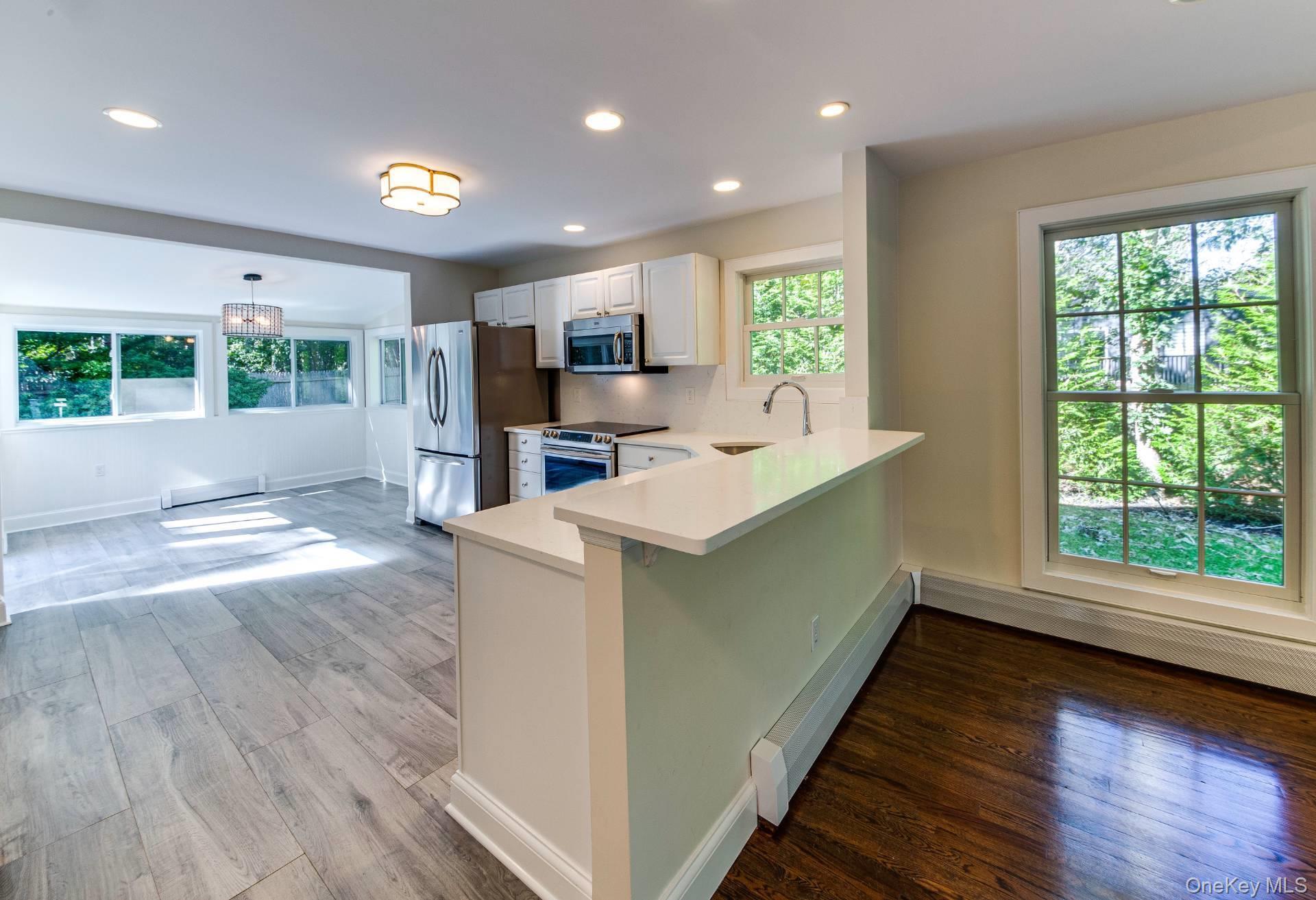 4 Montauk Boulevard – For Sale photo 13