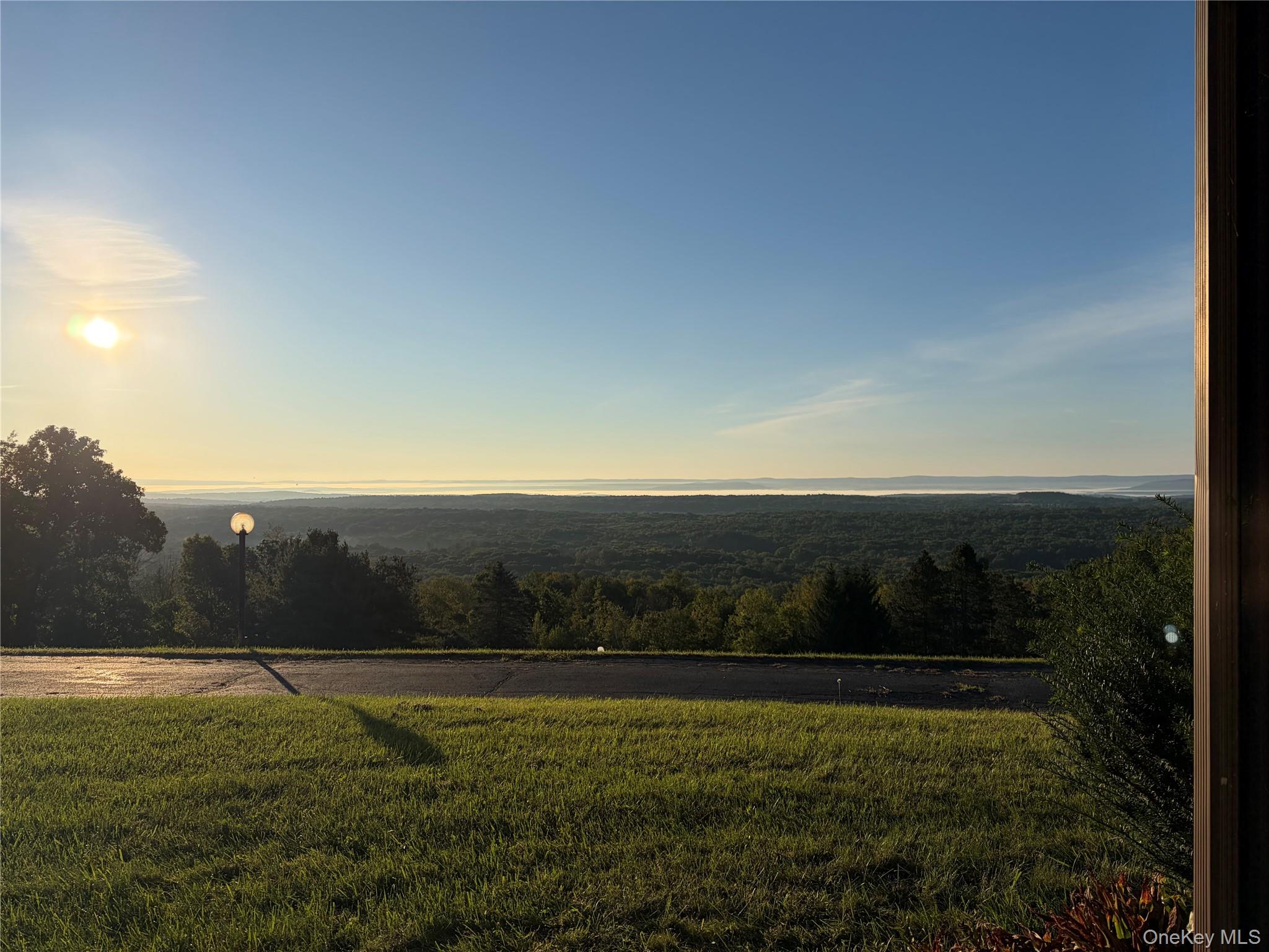 25 Panorama Lane – For Sale photo 13