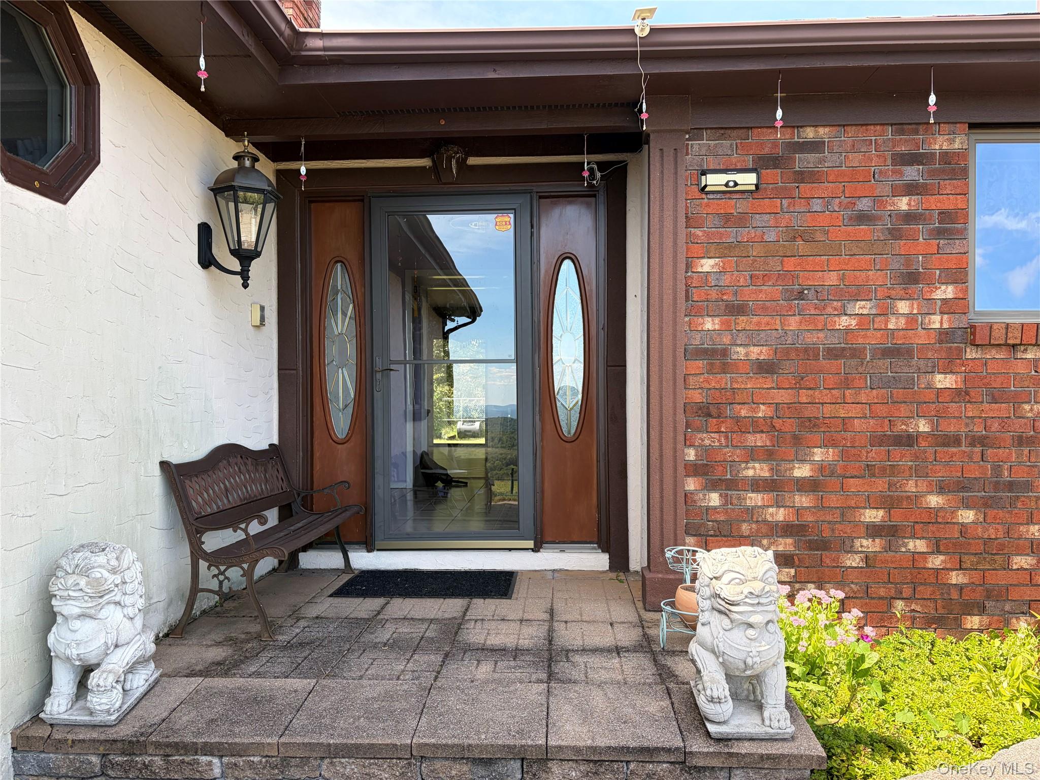 25 Panorama Lane – For Sale photo 2