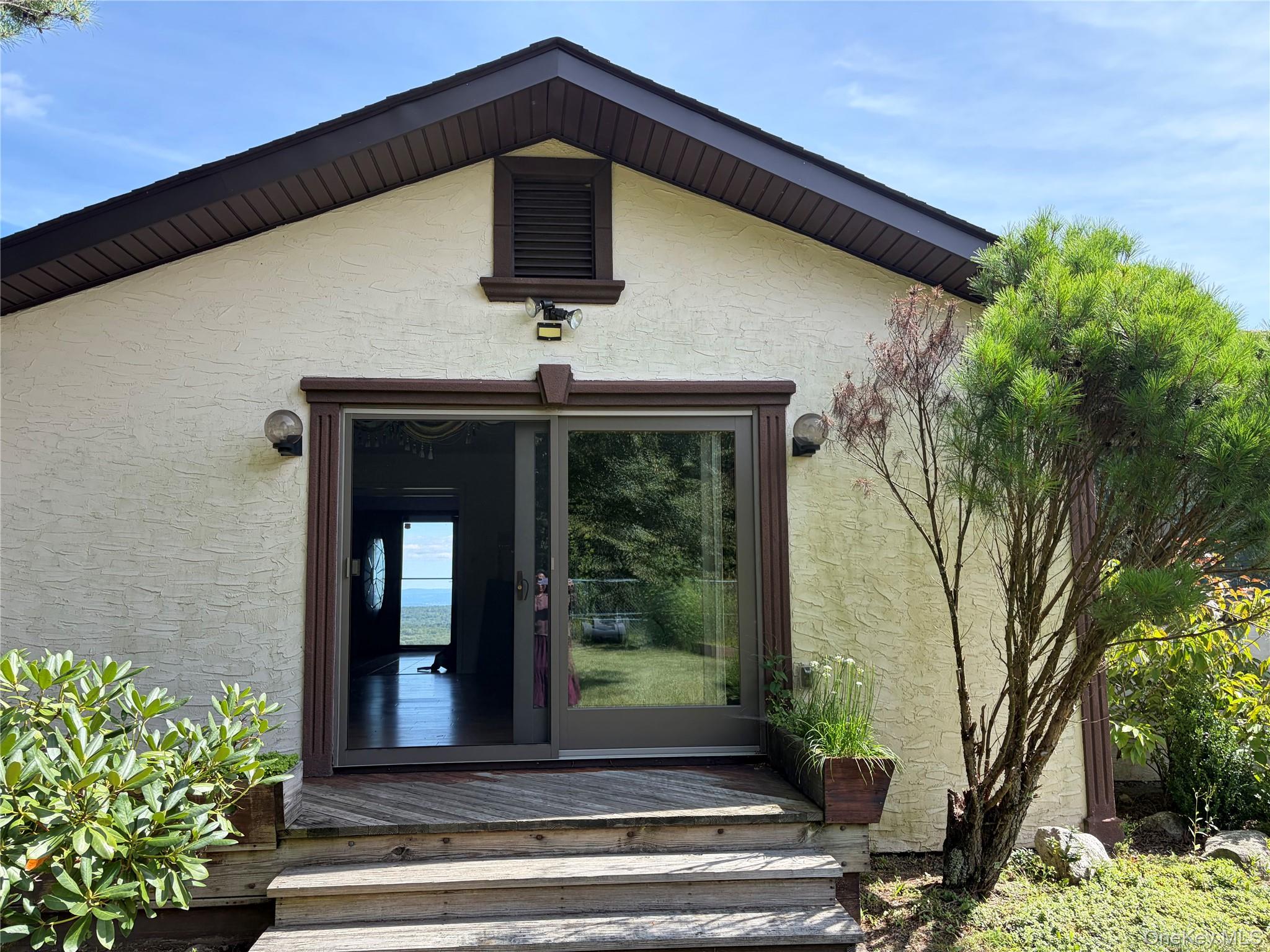 25 Panorama Lane – For Sale photo 17