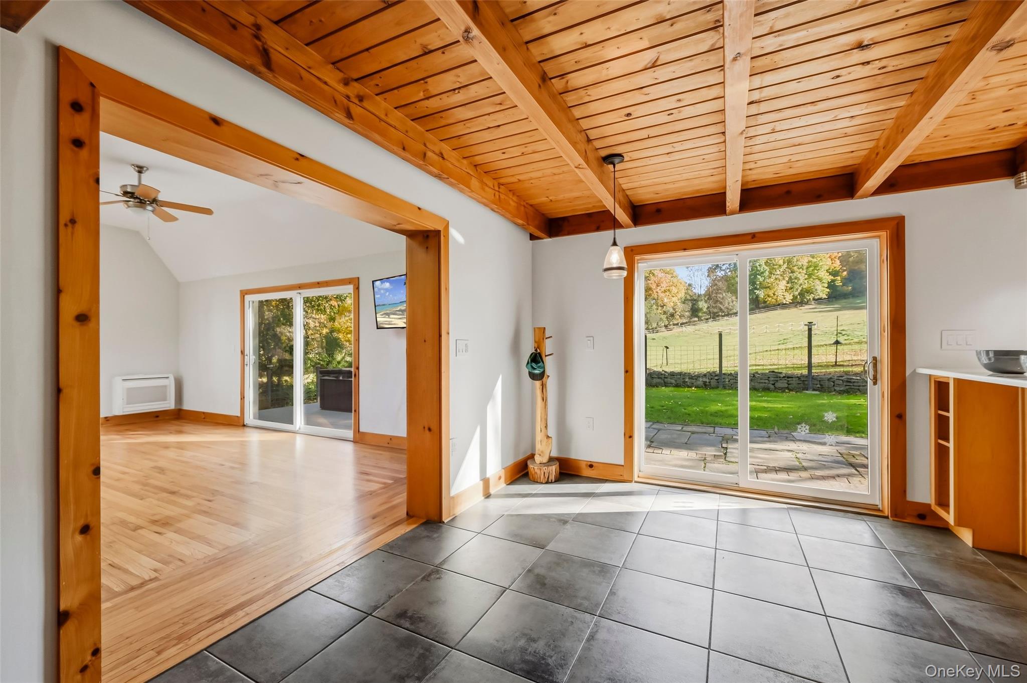 85 Foster Road – For Sale photo 8