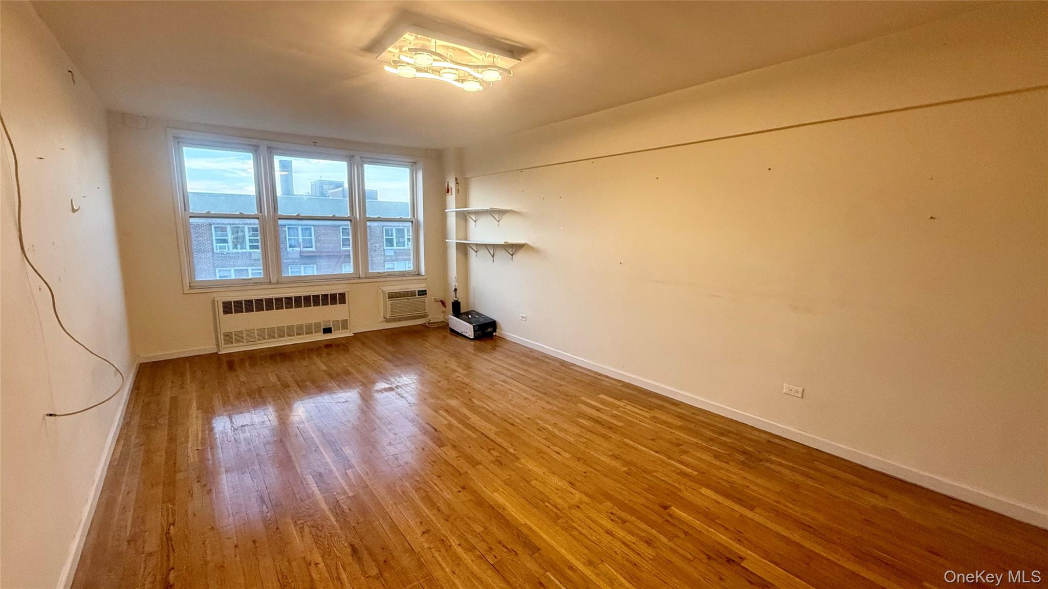 144-70 41st Avenue, Unit 6E photo 5