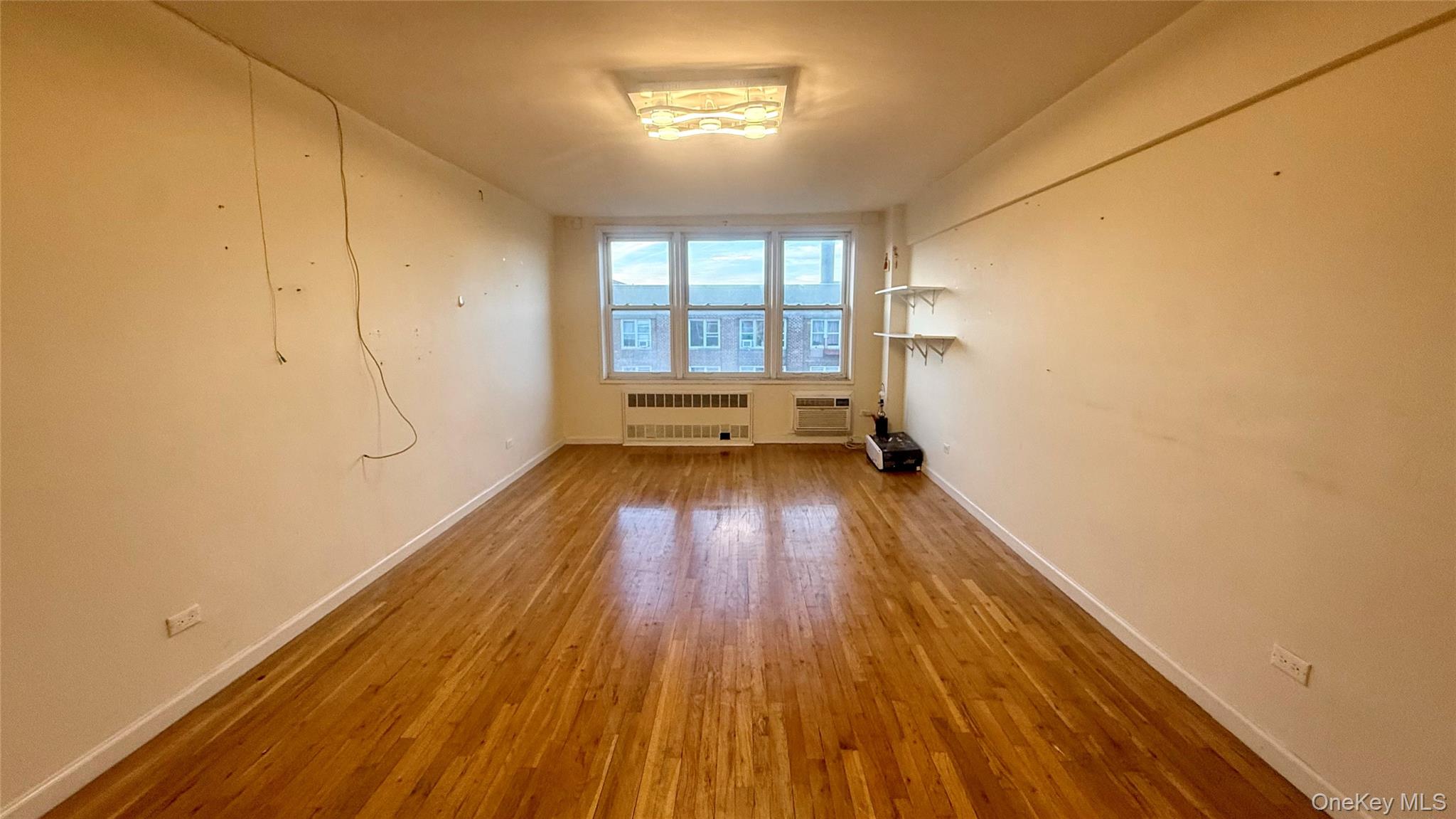 144-70 41st Avenue, Unit 6E photo 4