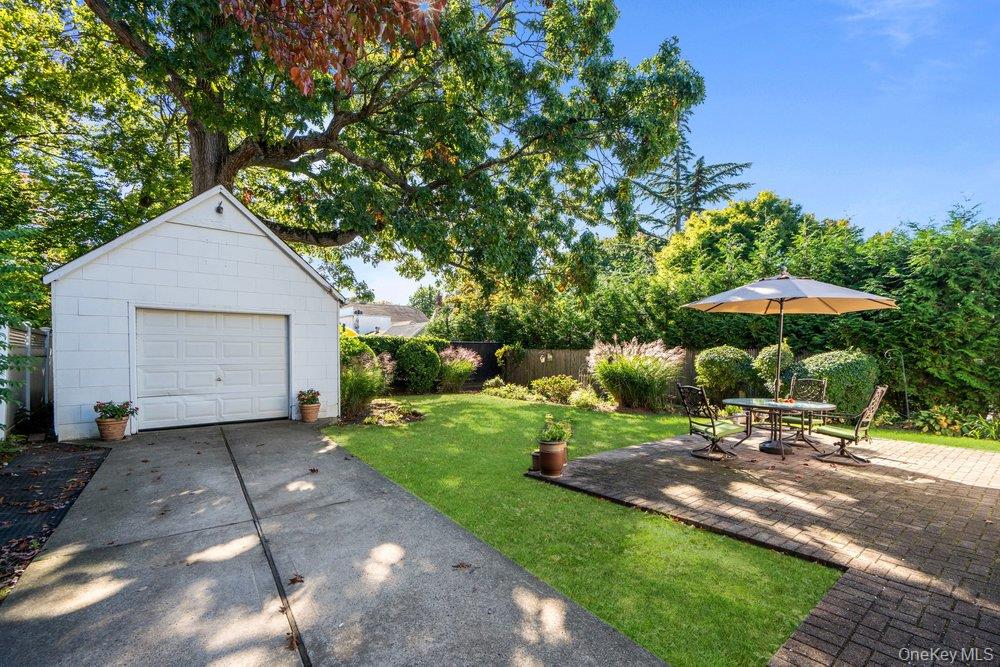 26 carman Avenue – For Sale photo 35