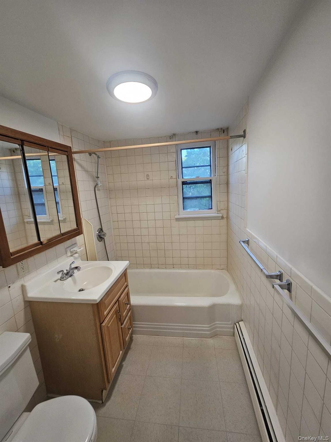 134 Ponquogue Avenue, Unit Multi-Fami photo 10