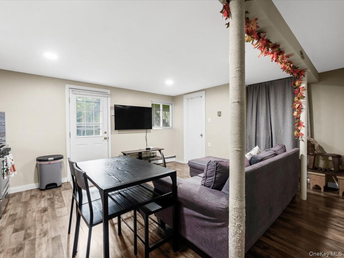 26 Amityville Streets – For Sale photo 16