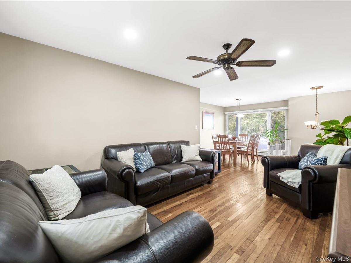 26 Amityville Streets – For Sale photo 5