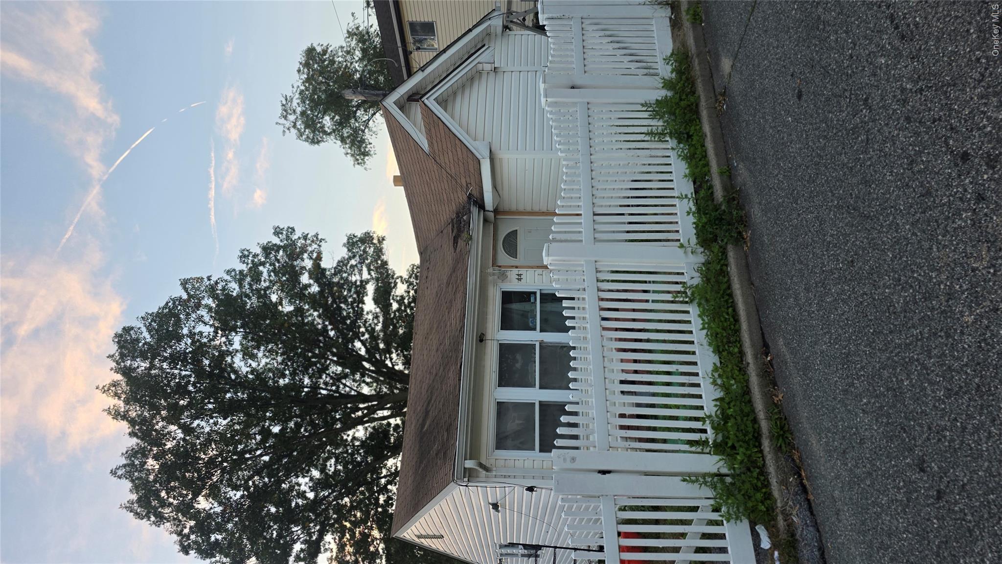 44 Carnegie Avenue – For Sale photo 2
