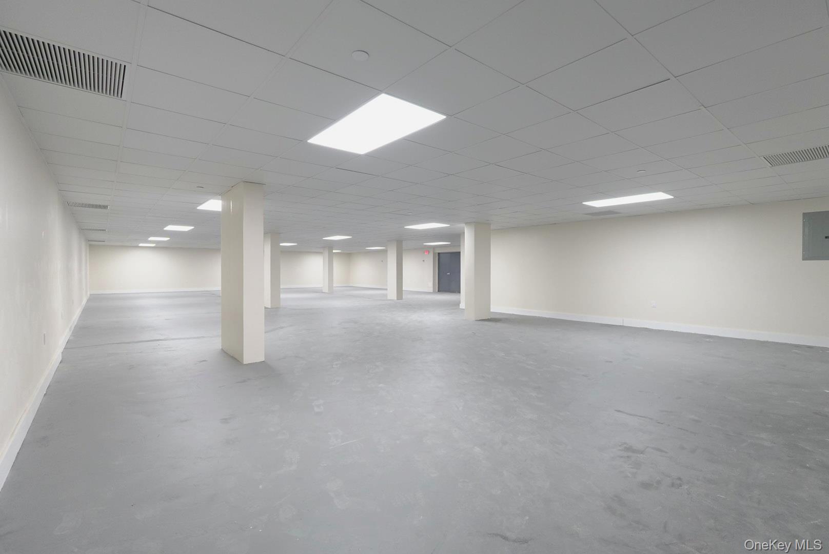 169-13 90th ave st – For Rent