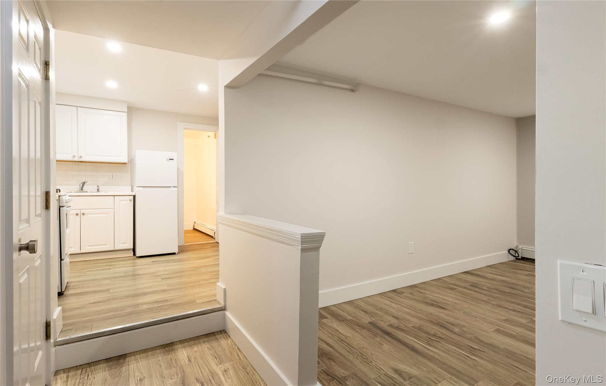 79 Lake Street, Unit Rear photo 5