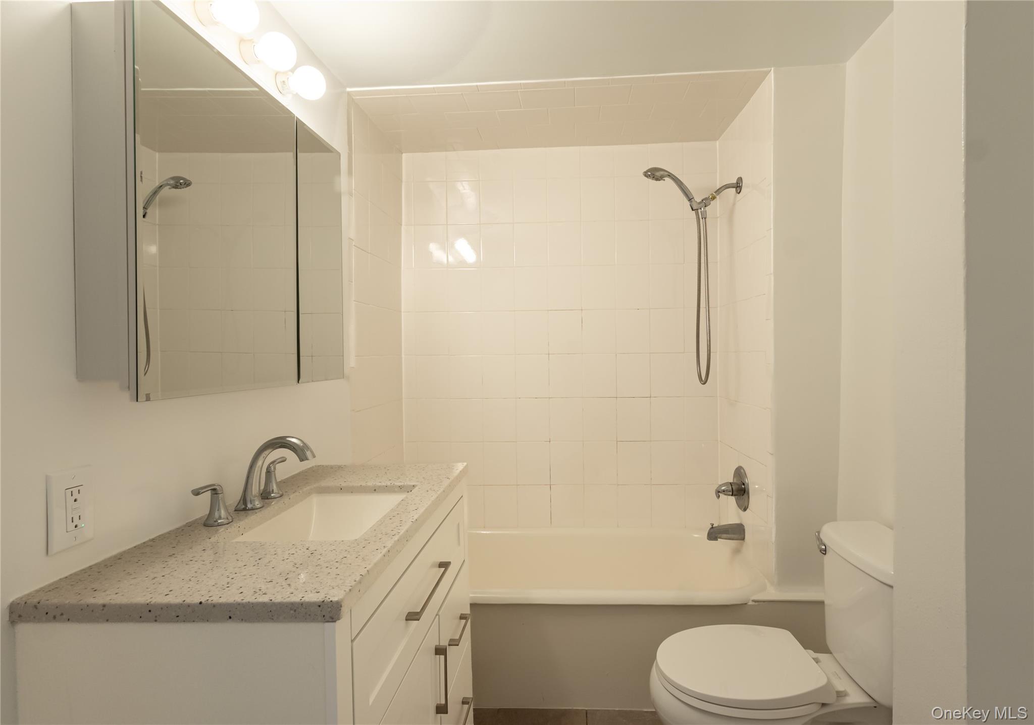 79 Lake Street, Unit Rear photo 13