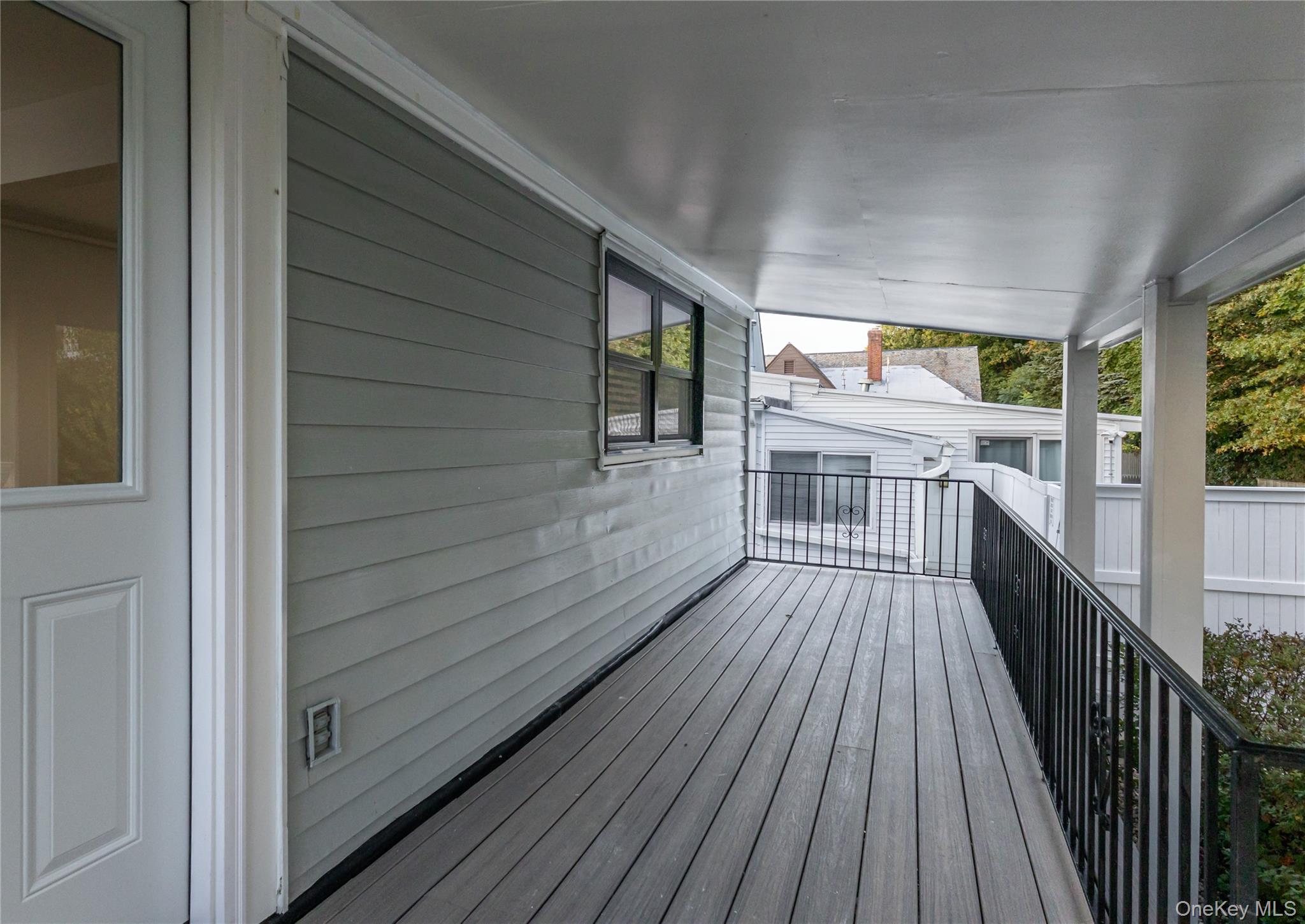 79 Lake Street, Unit Rear photo 4