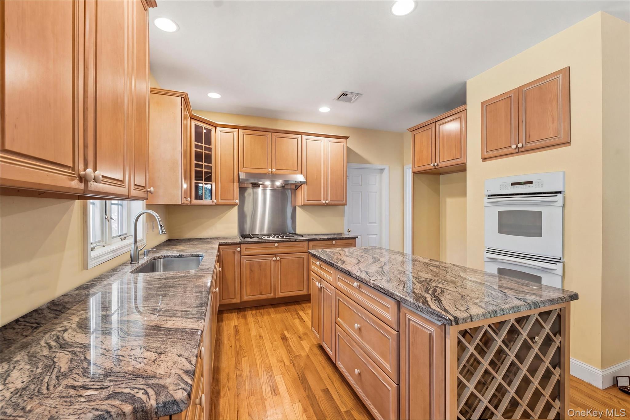 30 Elmore Avenue – For Sale photo 7