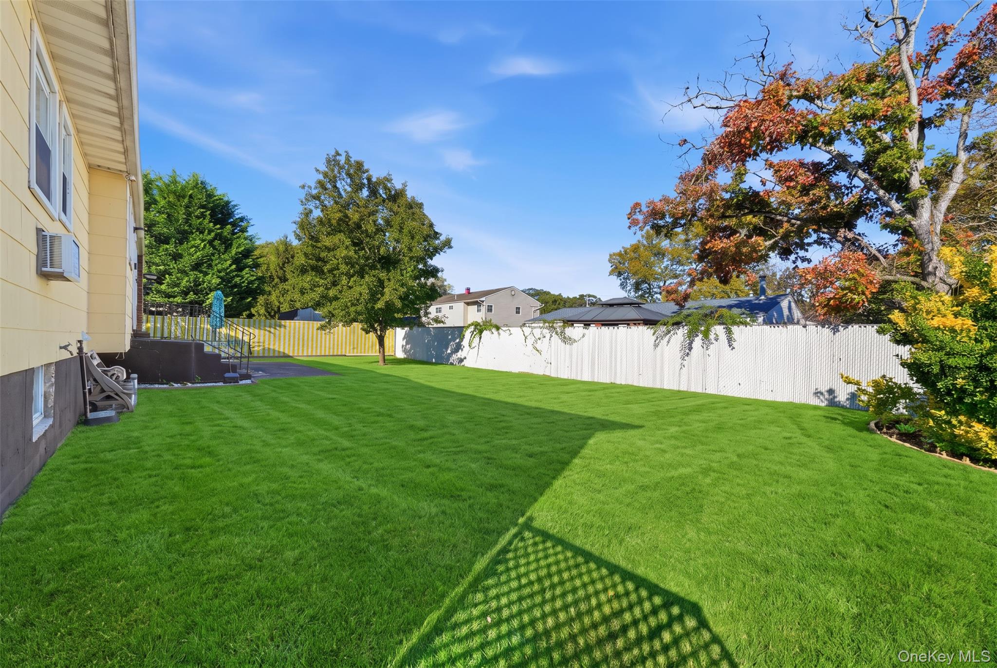 10 Francisco Avenue – For Sale photo 6