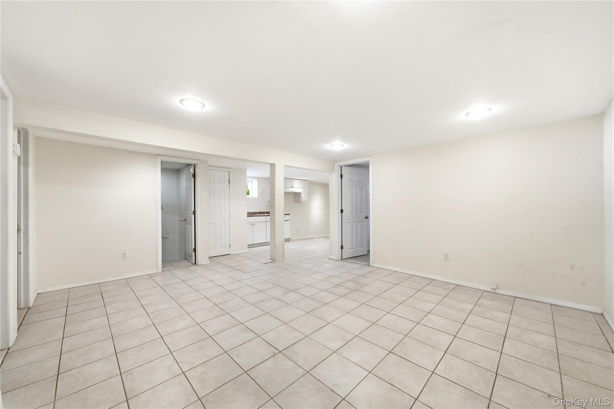 10 Francisco Avenue – For Sale photo 31