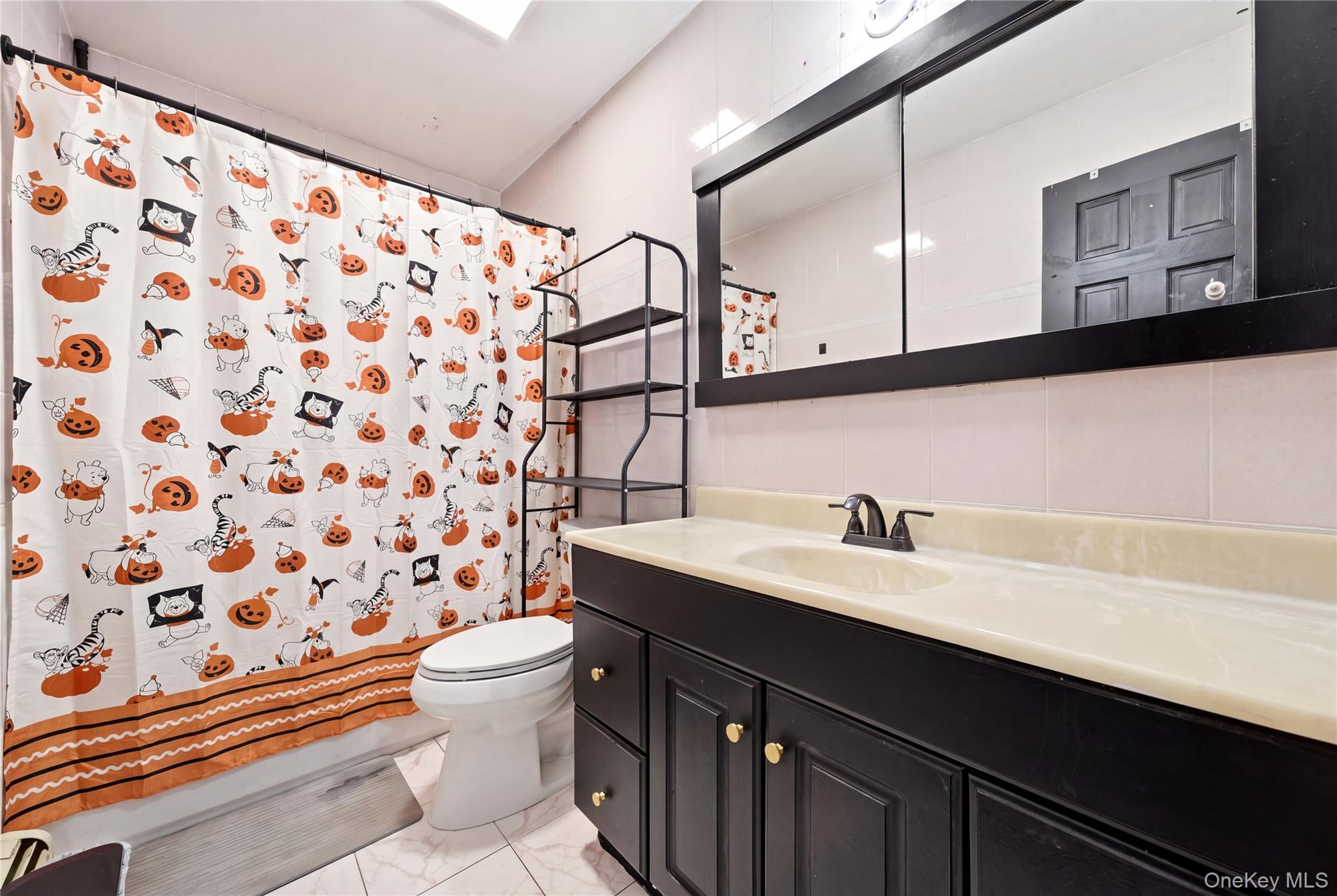 10 Francisco Avenue – For Sale photo 18
