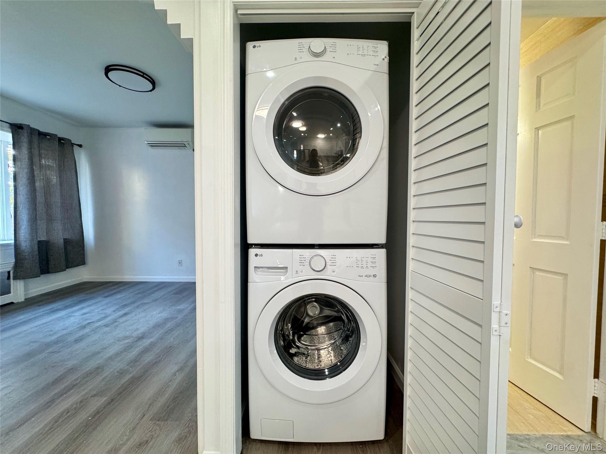 3357 164th Street, Unit Floor 1 photo 4