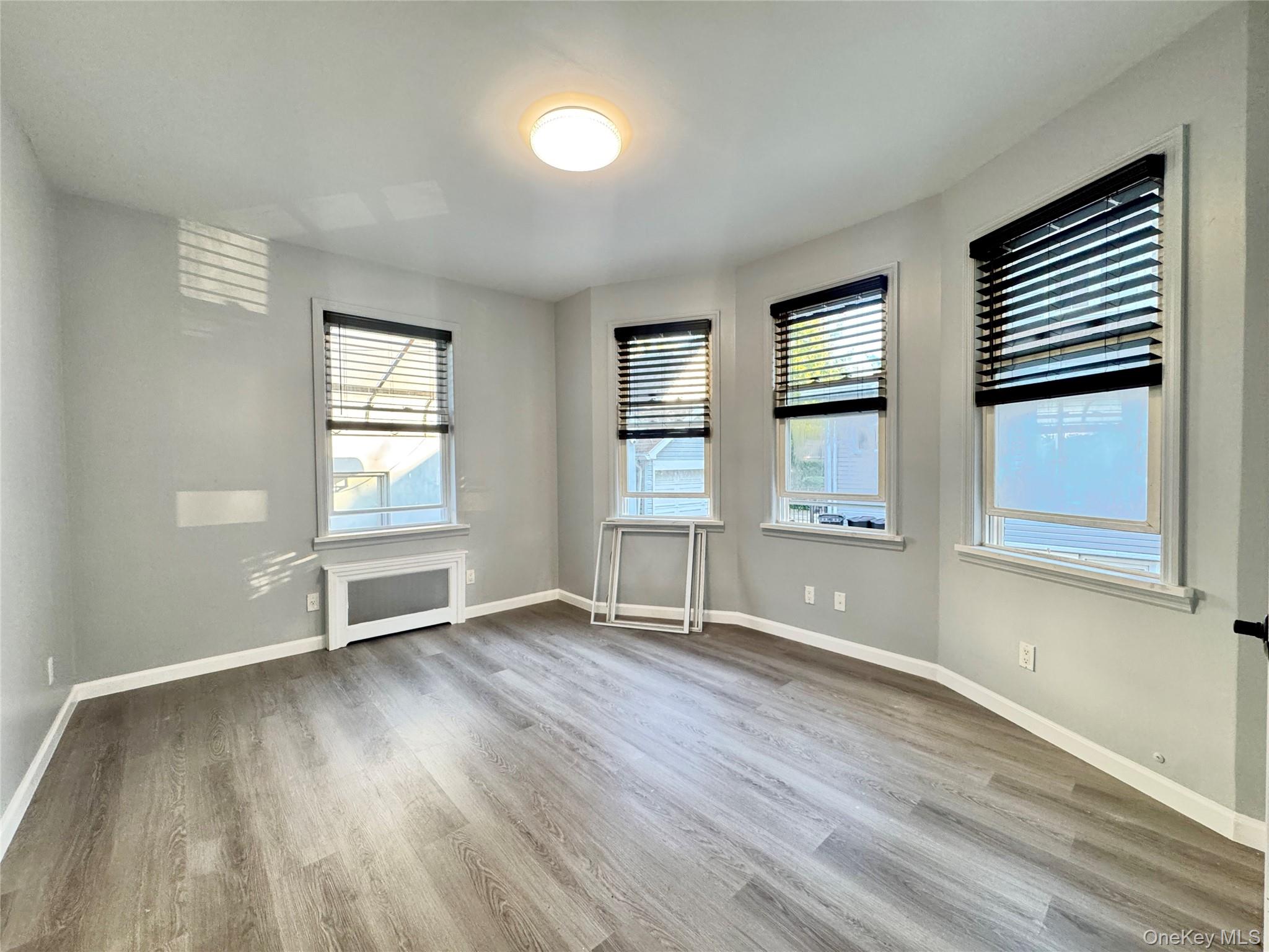 3357 164th Street, Unit Floor 1 photo 6