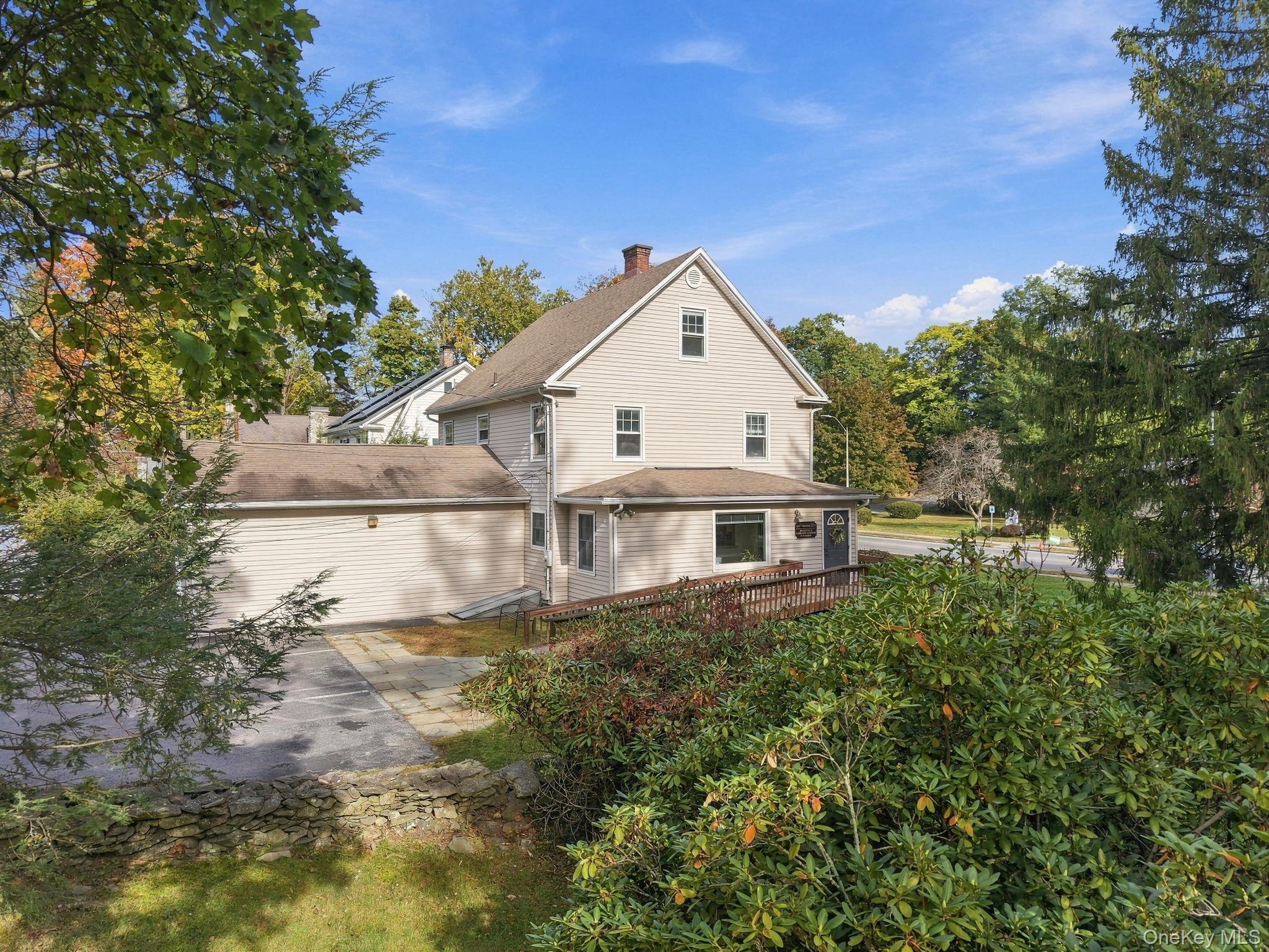 143 Hooker Avenue – For Sale photo 5