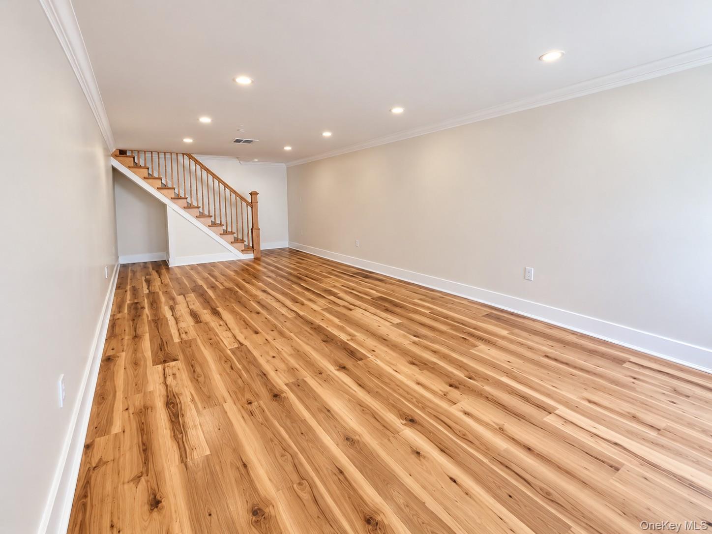 7 Shoreham Drive W – For Sale photo 22