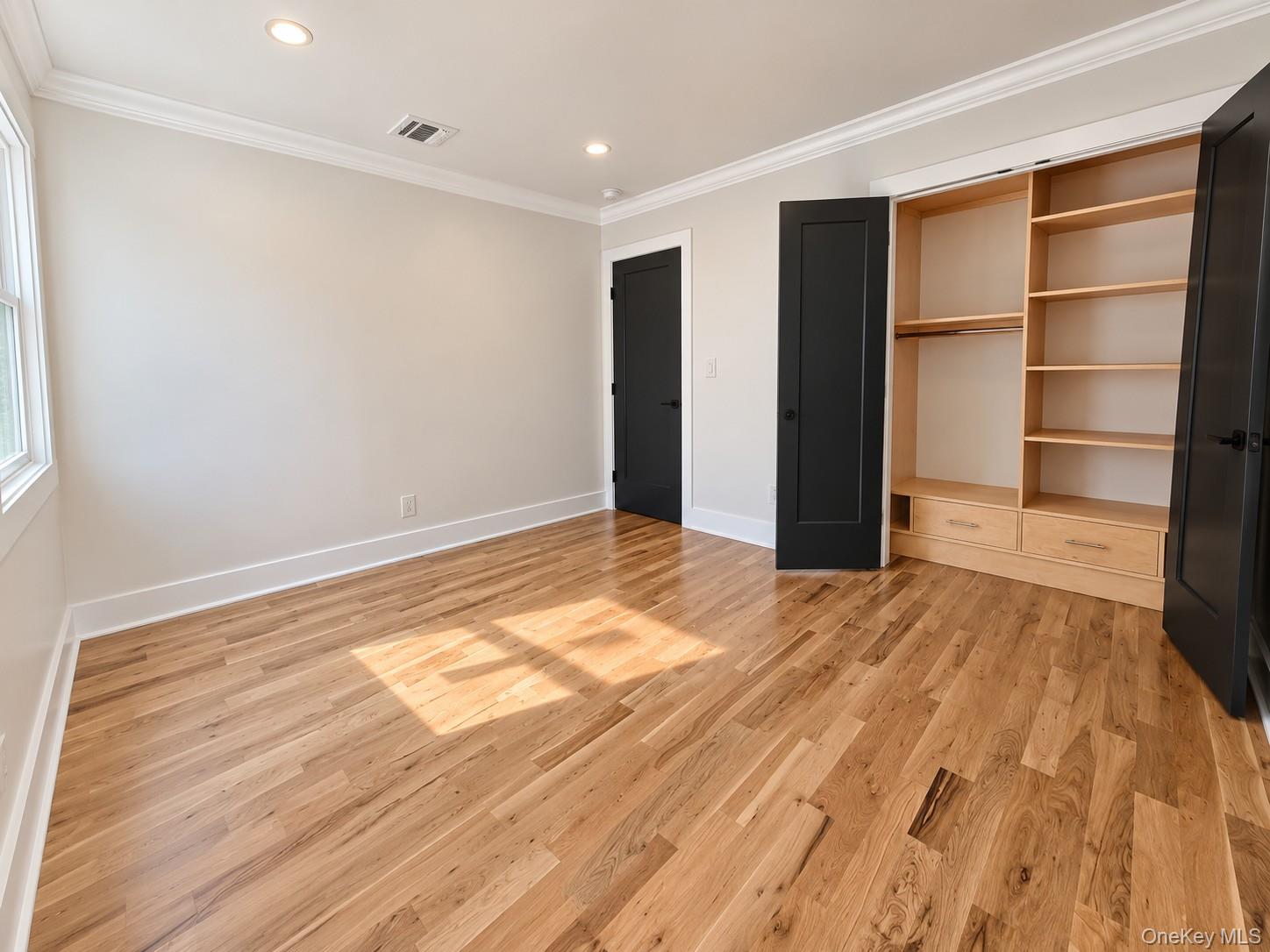 7 Shoreham Drive W – For Sale photo 32