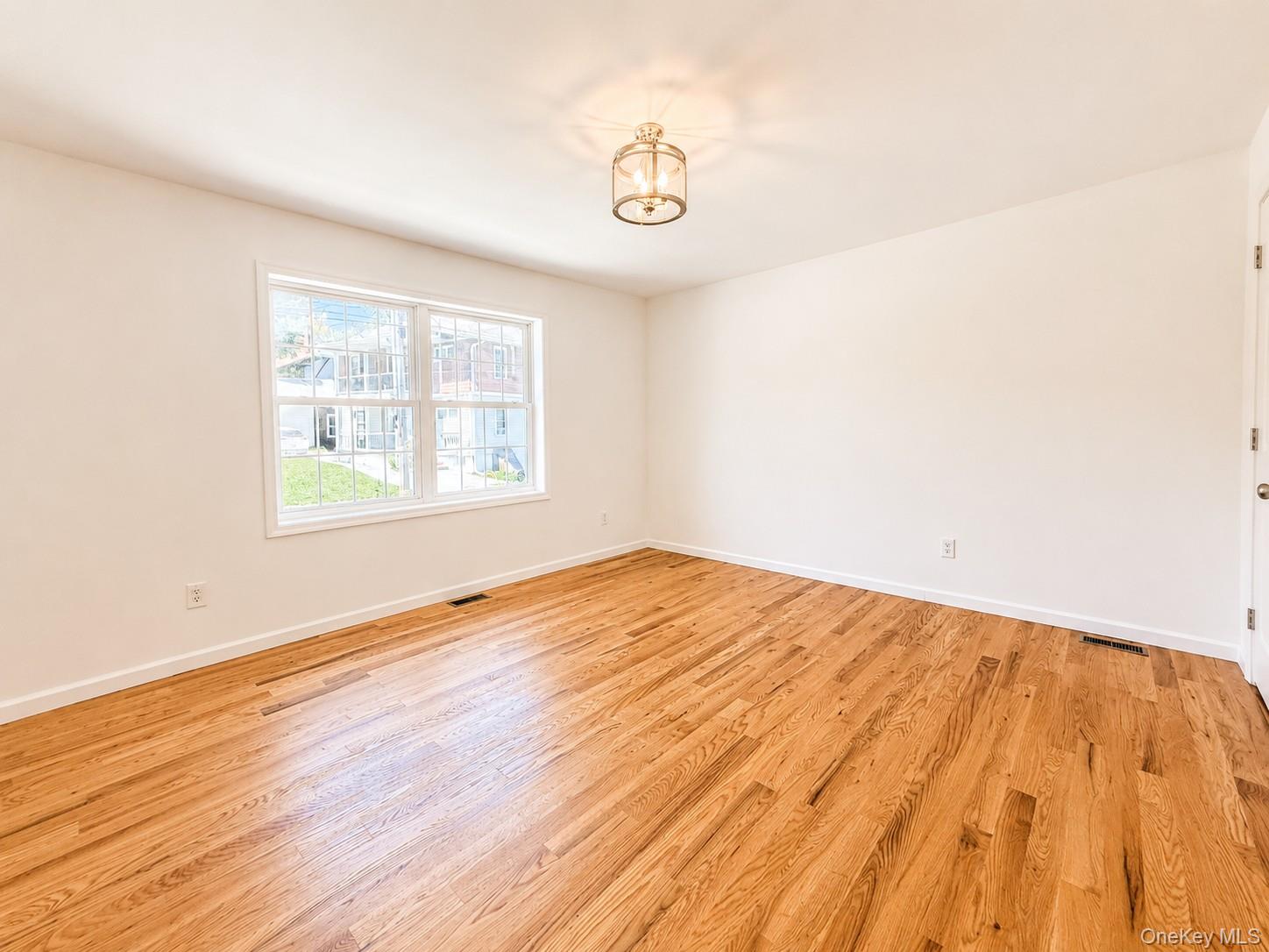 37-39 Wisner Avenue – For Sale photo 6