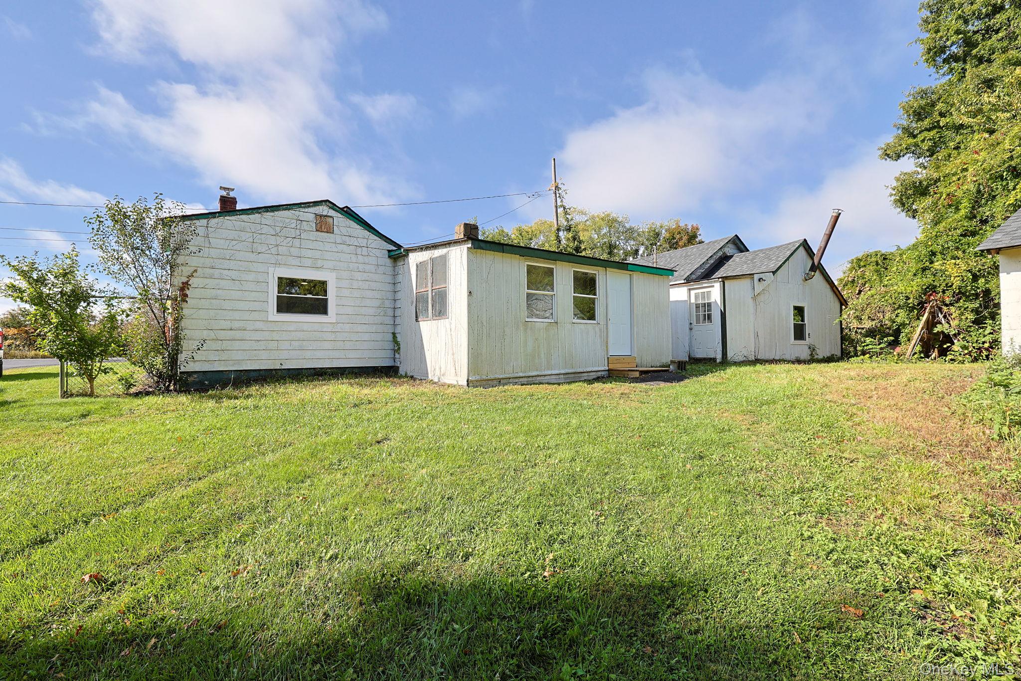 14 Tighe Avenue – For Rent photo 4