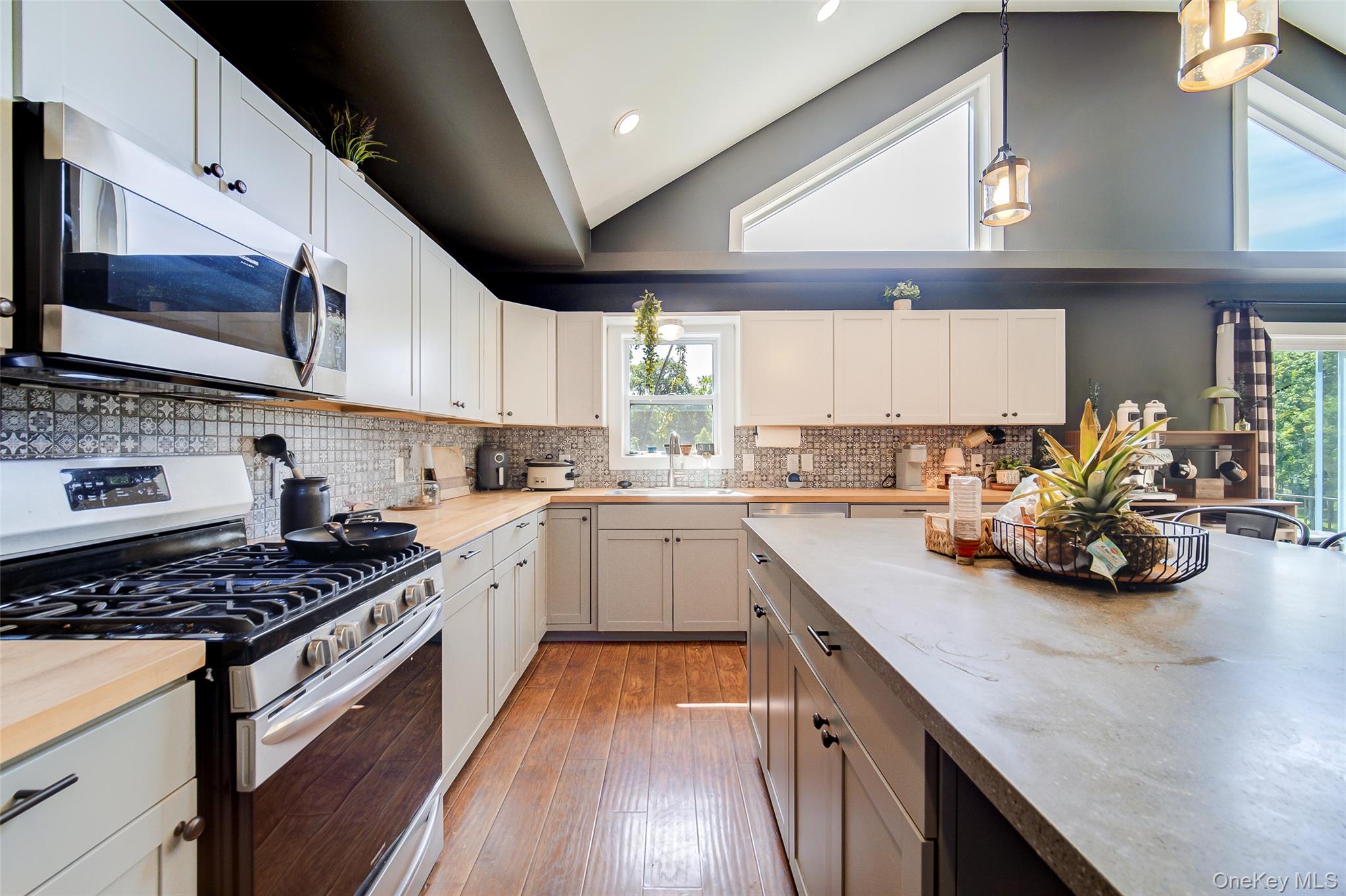 14 Old Route 199 – For Sale photo 6
