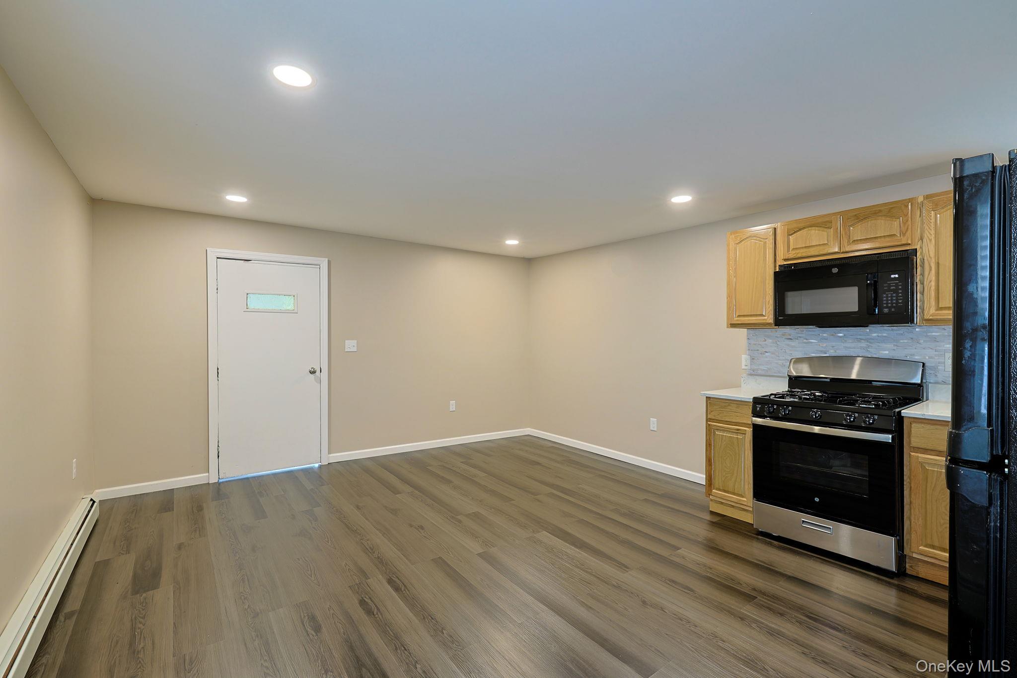 16 Tighe Avenue – For Rent photo 10