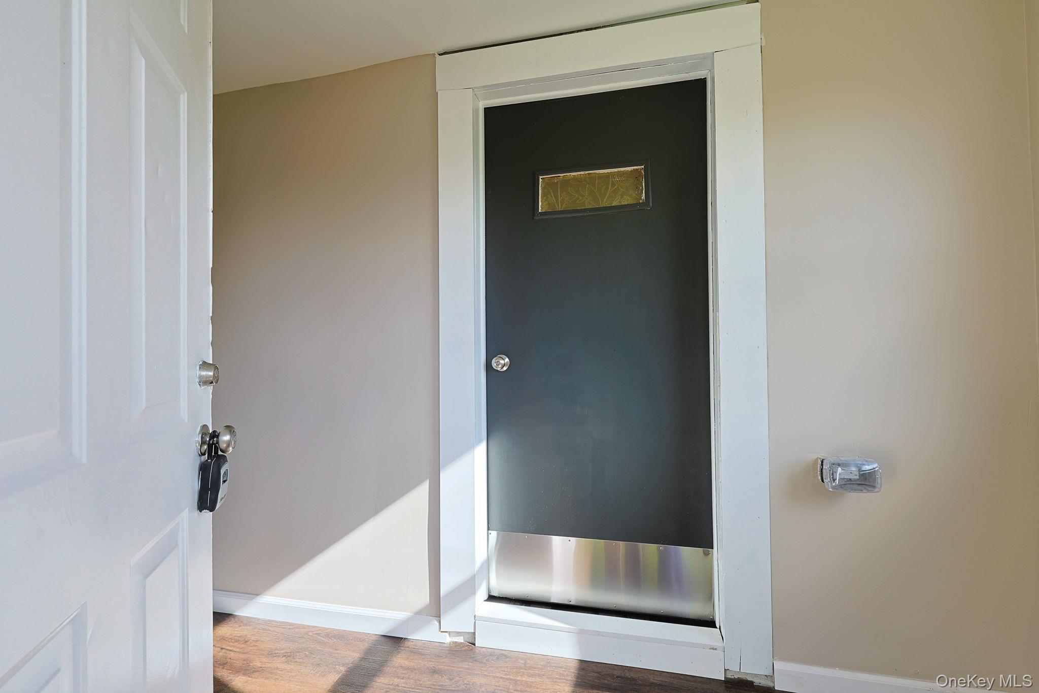 16 Tighe Avenue – For Rent photo 3