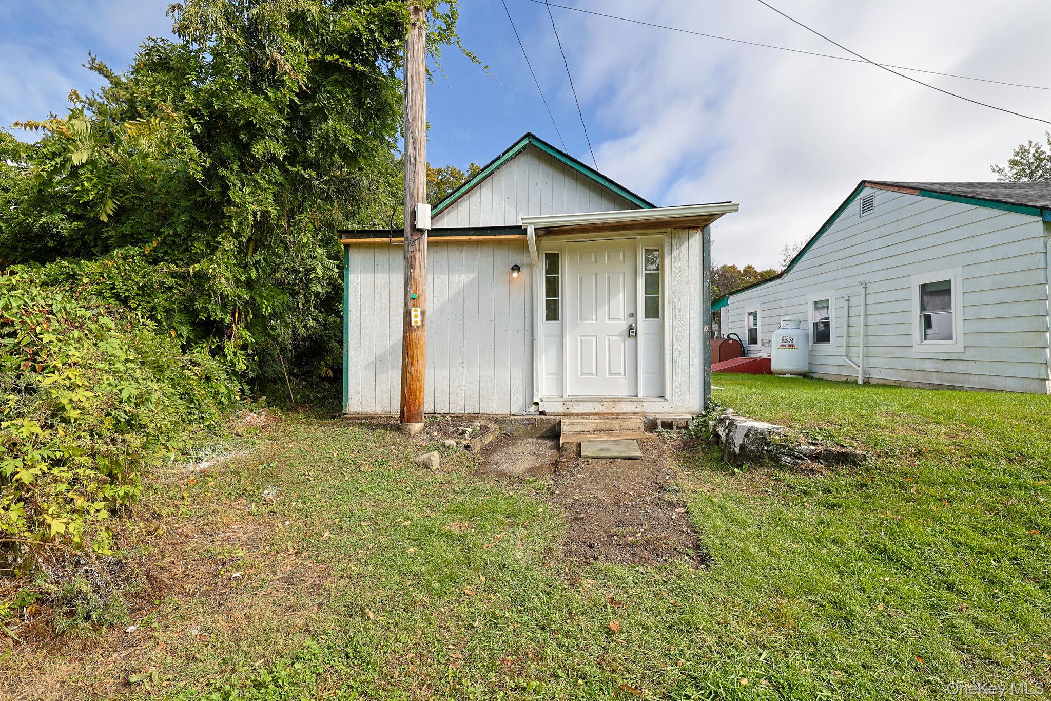 16 Tighe Avenue – For Rent photo 2