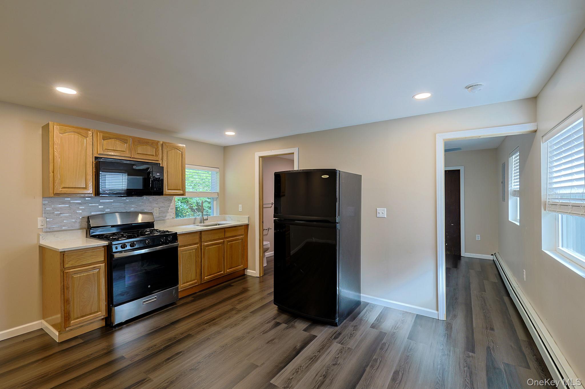 16 Tighe Avenue – For Rent photo 8