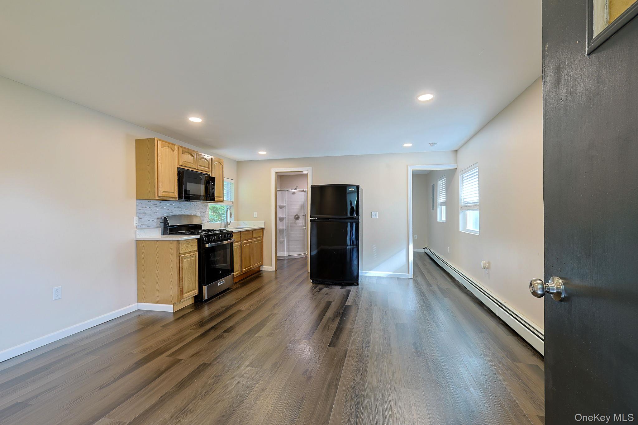 16 Tighe Avenue – For Rent photo 6