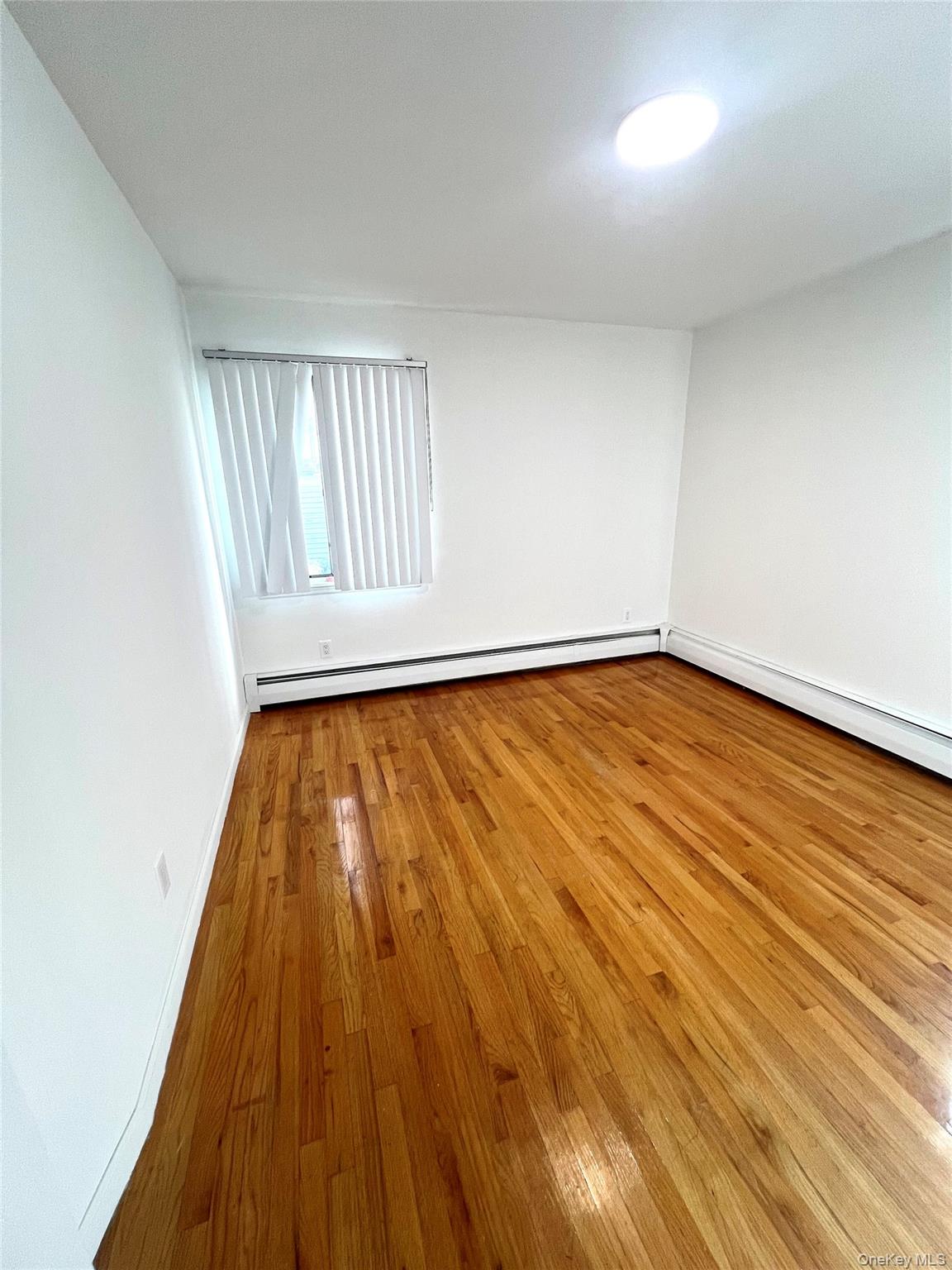 188-20 50 Ave, Unit #1FL+Basem photo 15