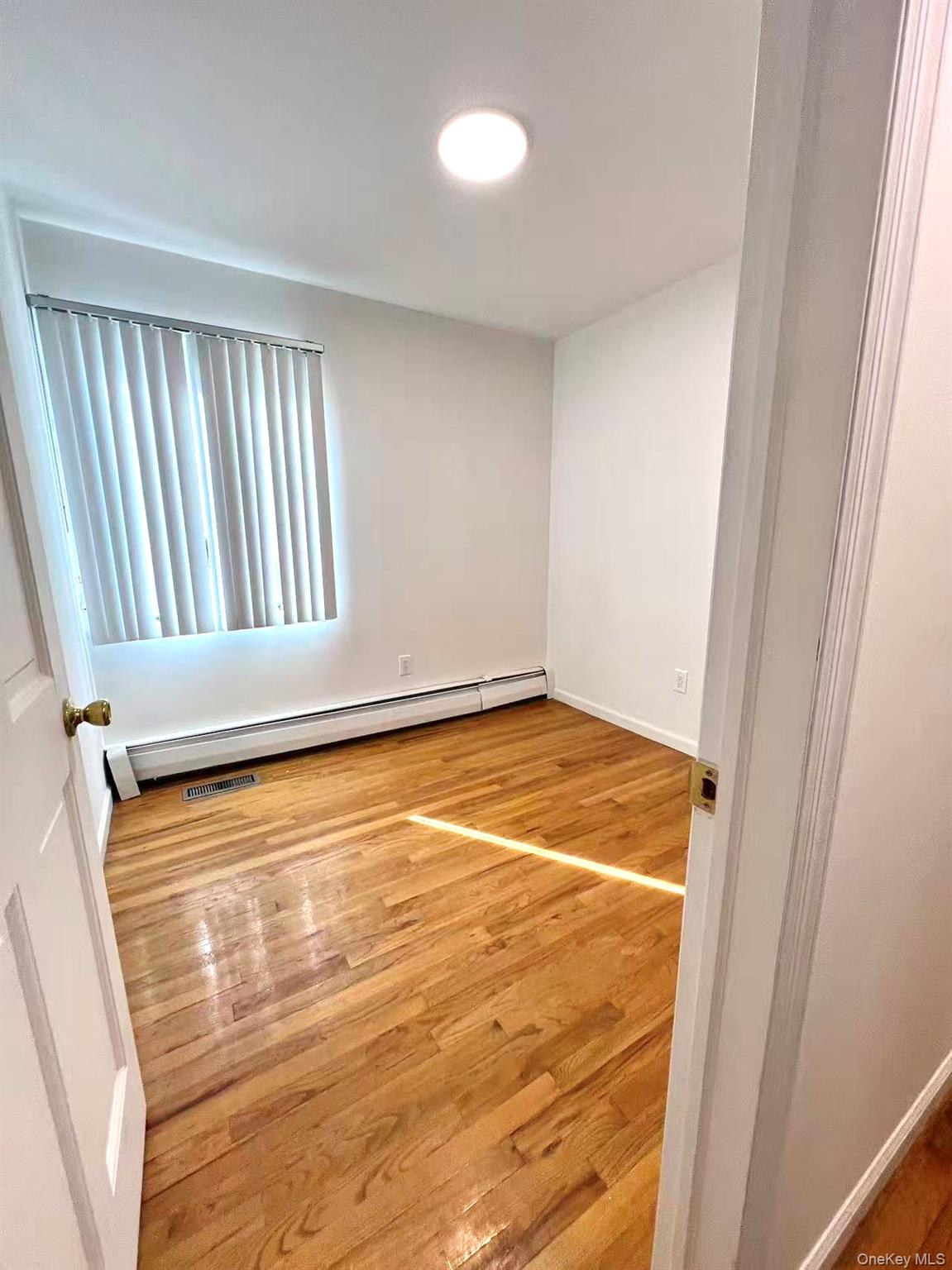 188-20 50 Ave, Unit #1FL+Basem photo 18