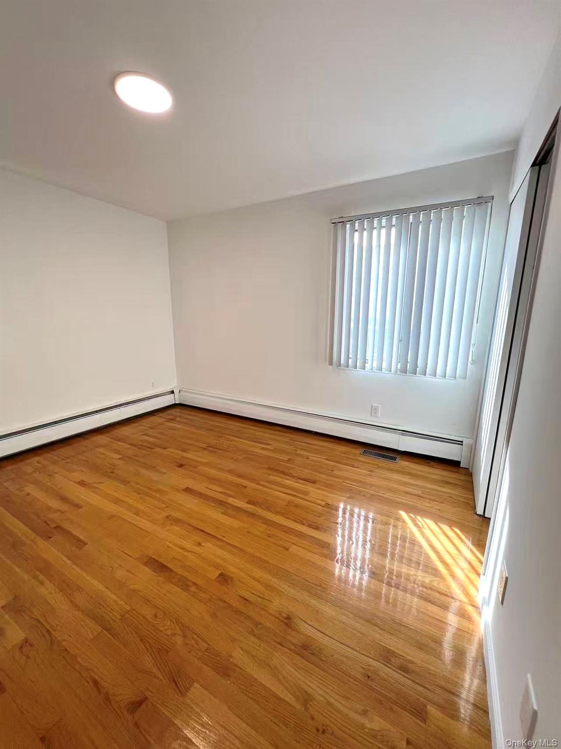 188-20 50 Ave, Unit #1FL+Basem photo 17