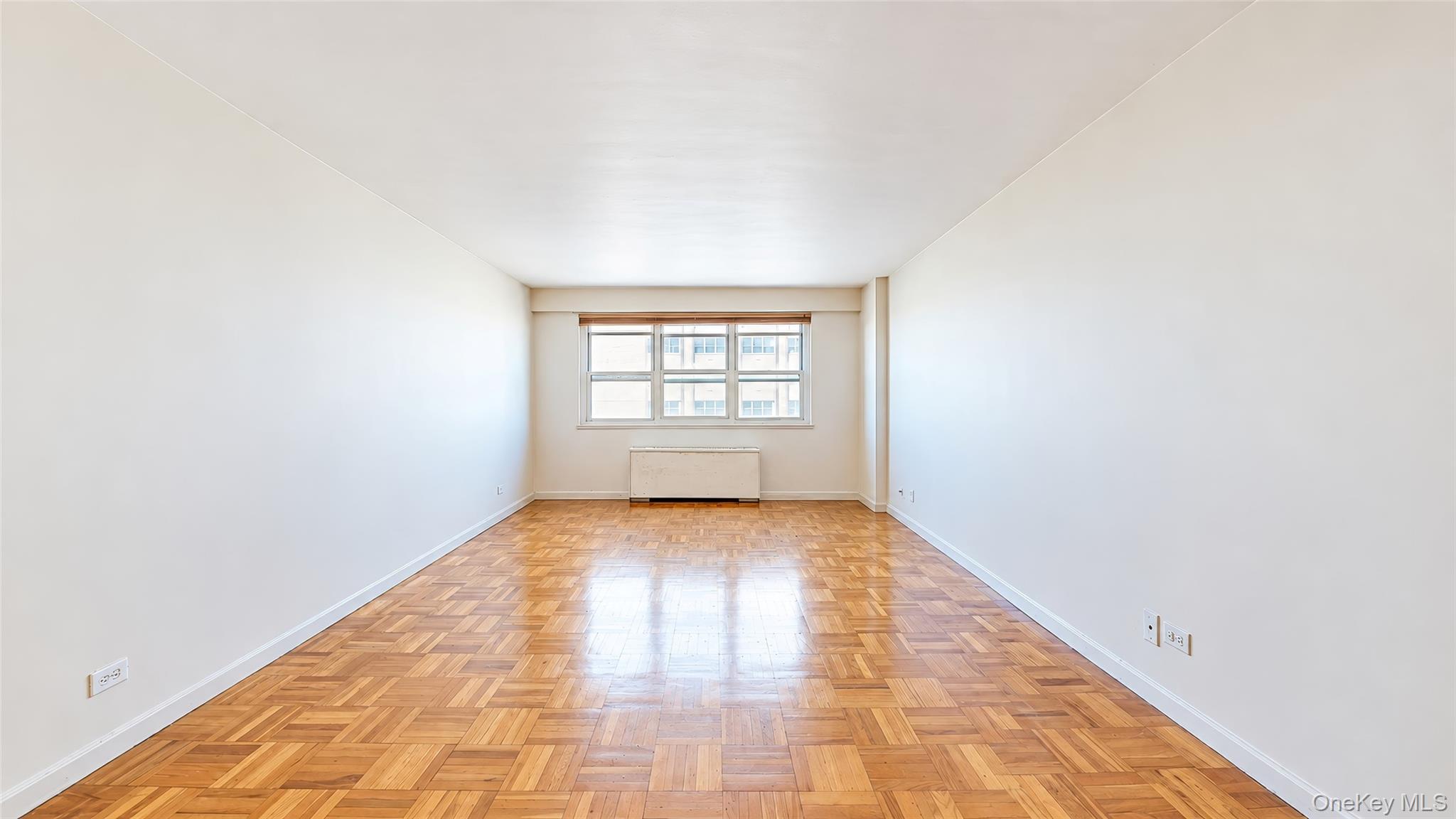 66-36 Yellowstone Boulevard, Unit A20 photo 9