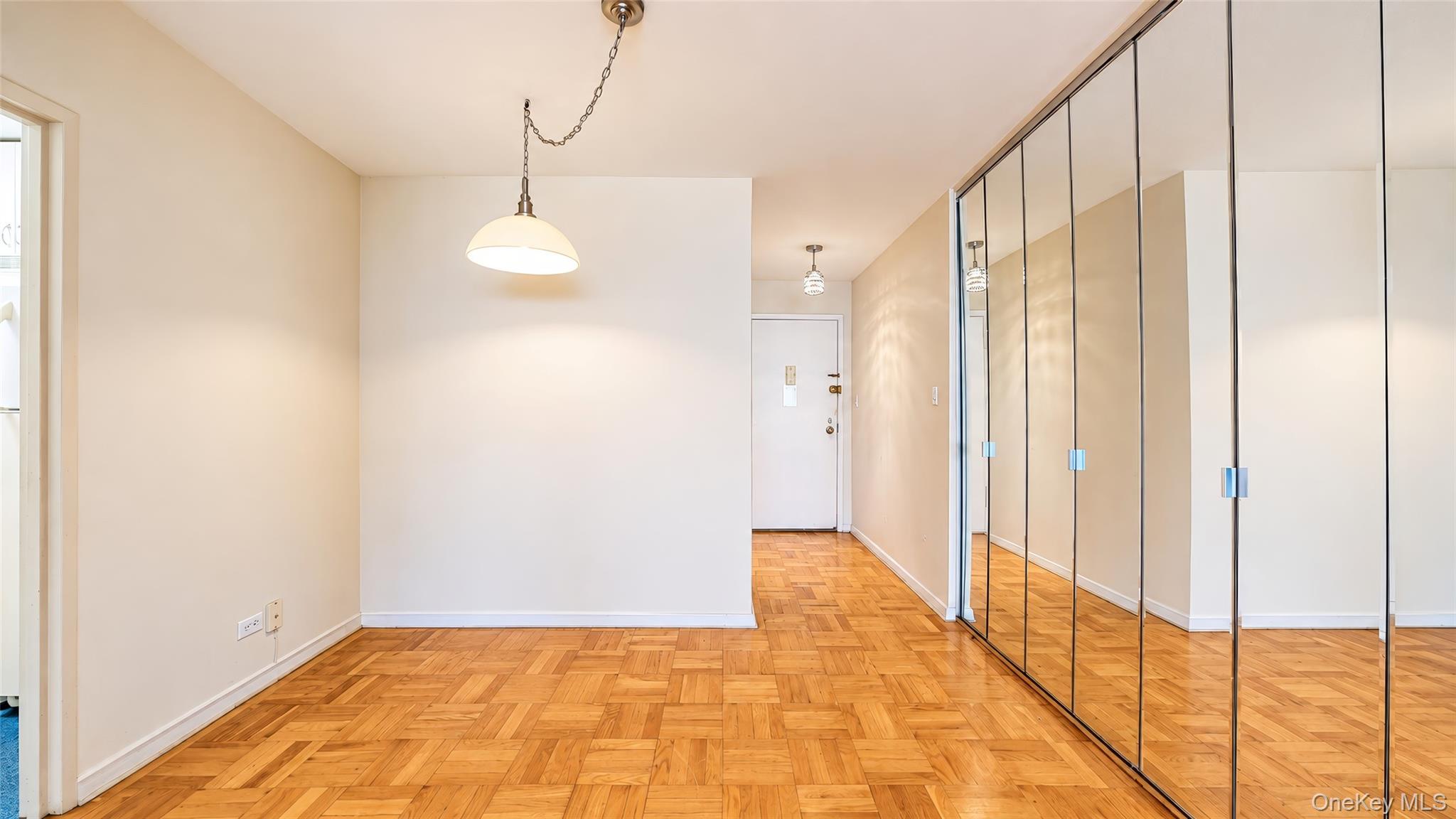 66-36 Yellowstone Boulevard, Unit A20 photo 5