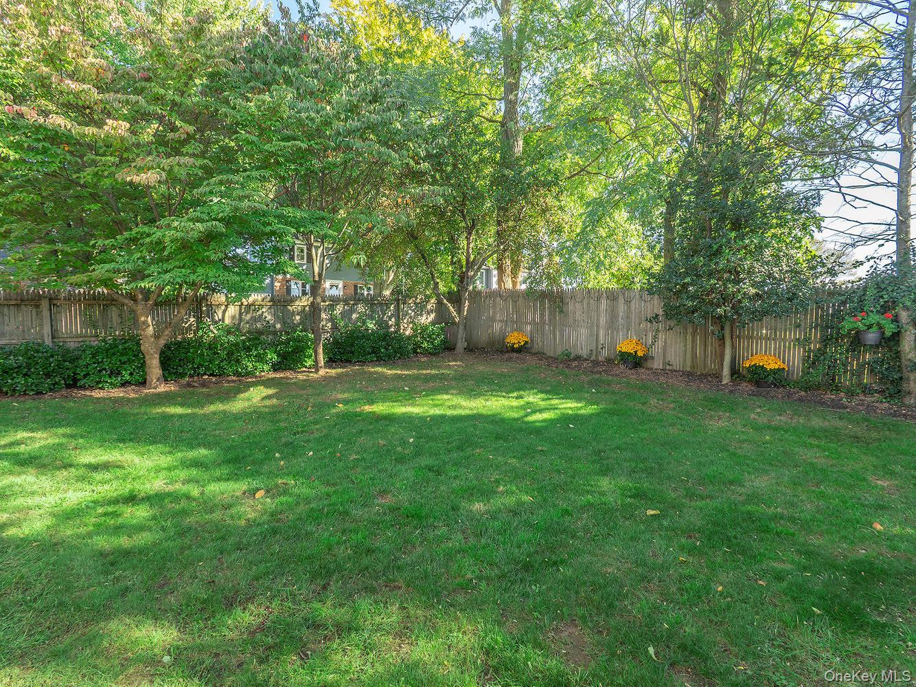 1 Dartmouth Drive – For Sale photo 33