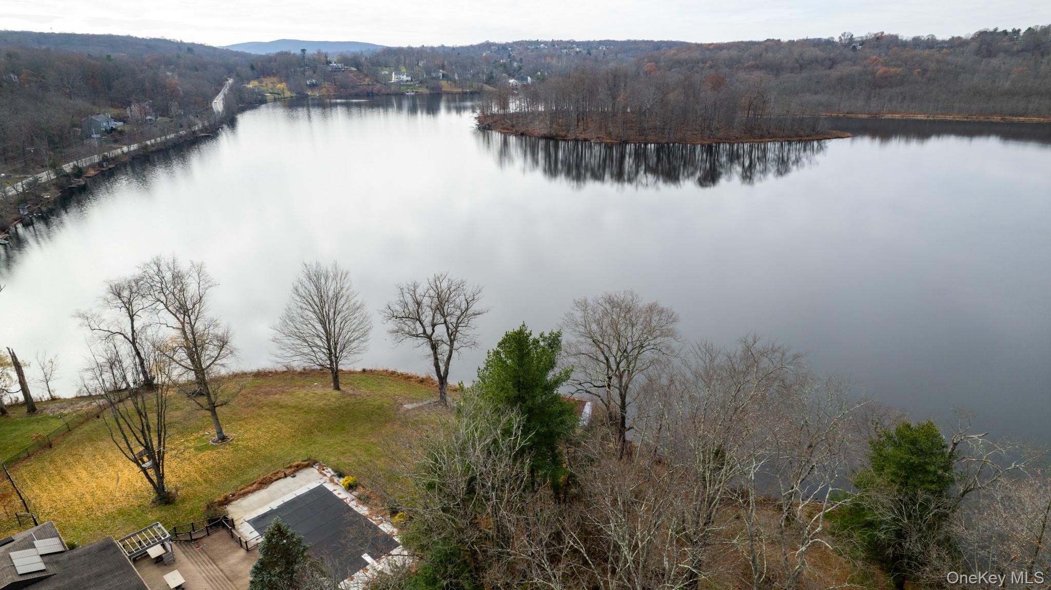304 Round Lake Terrace – For Sale photo 11
