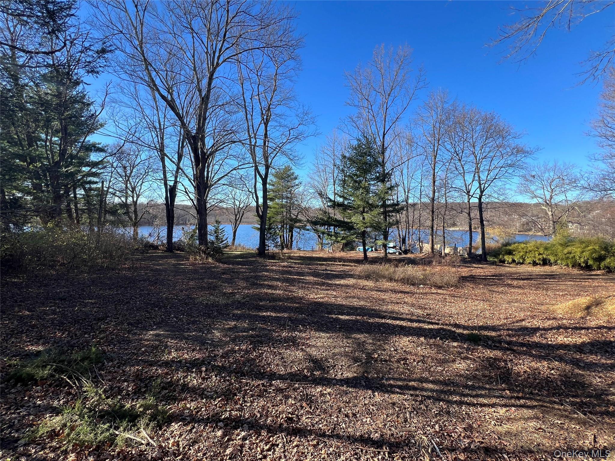 304 Round Lake Terrace – For Sale photo 6