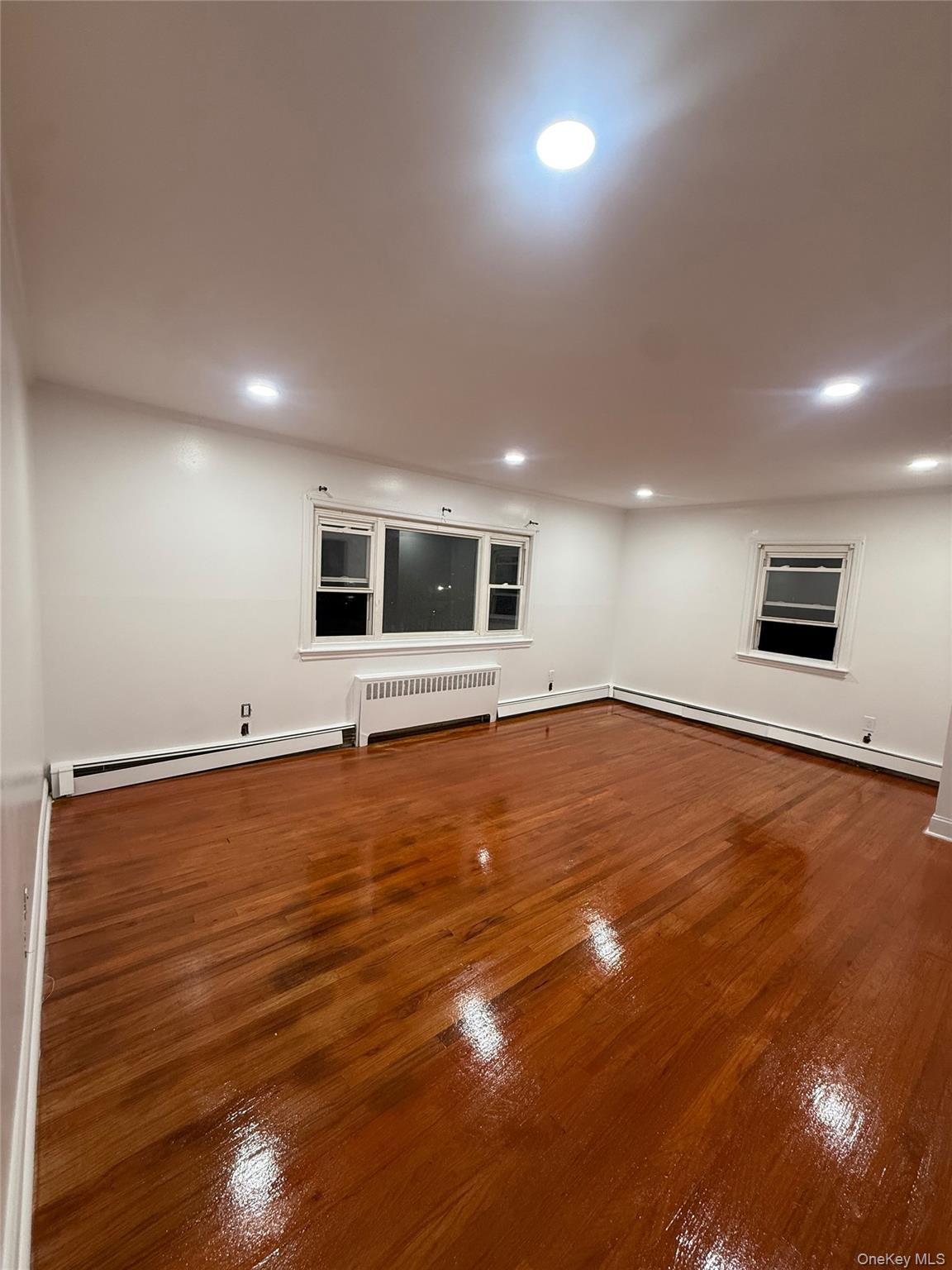 380 Hill Avenue, Unit 2 photo 2