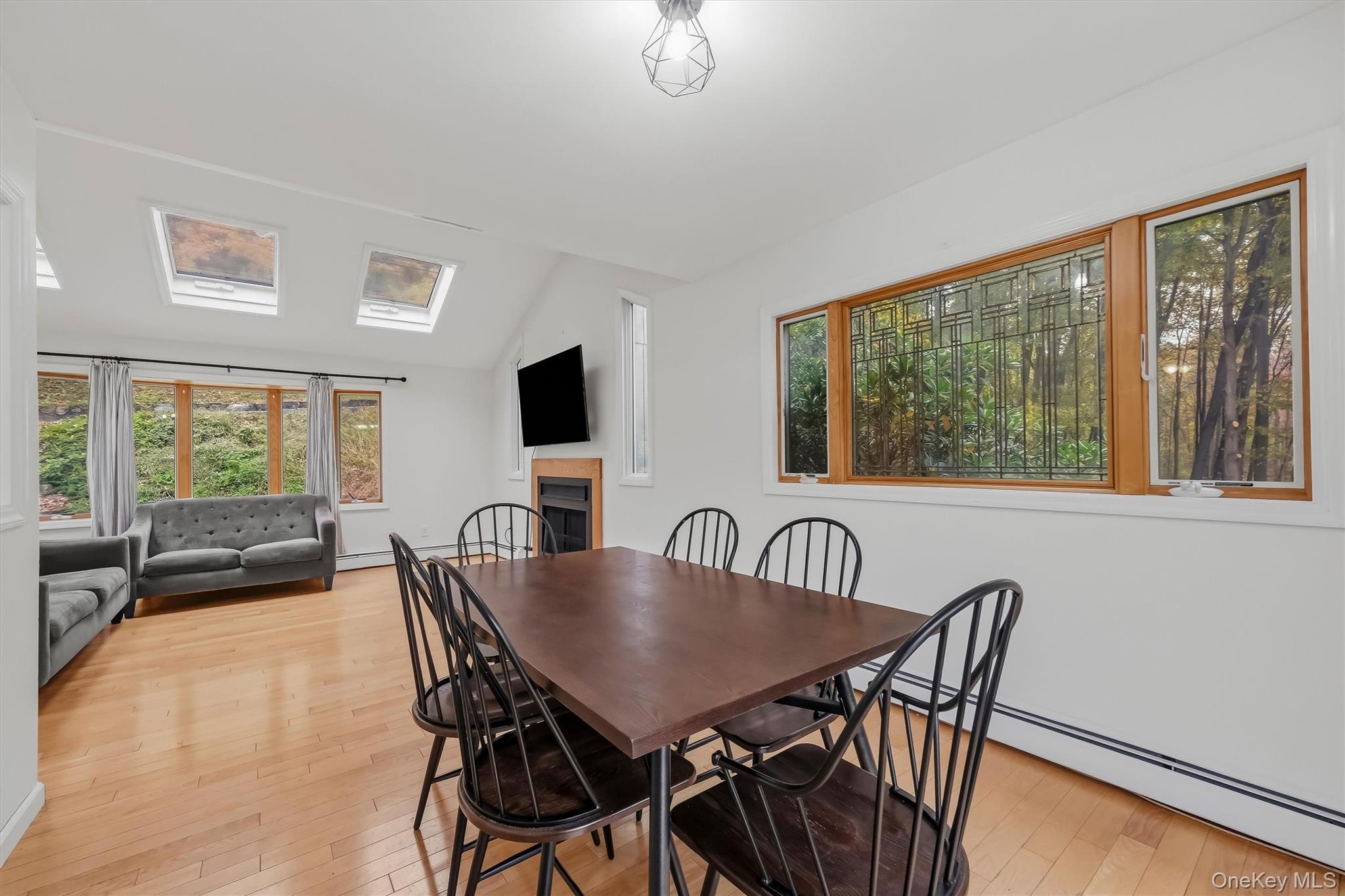 127 Croton Avenue – For Sale photo 8