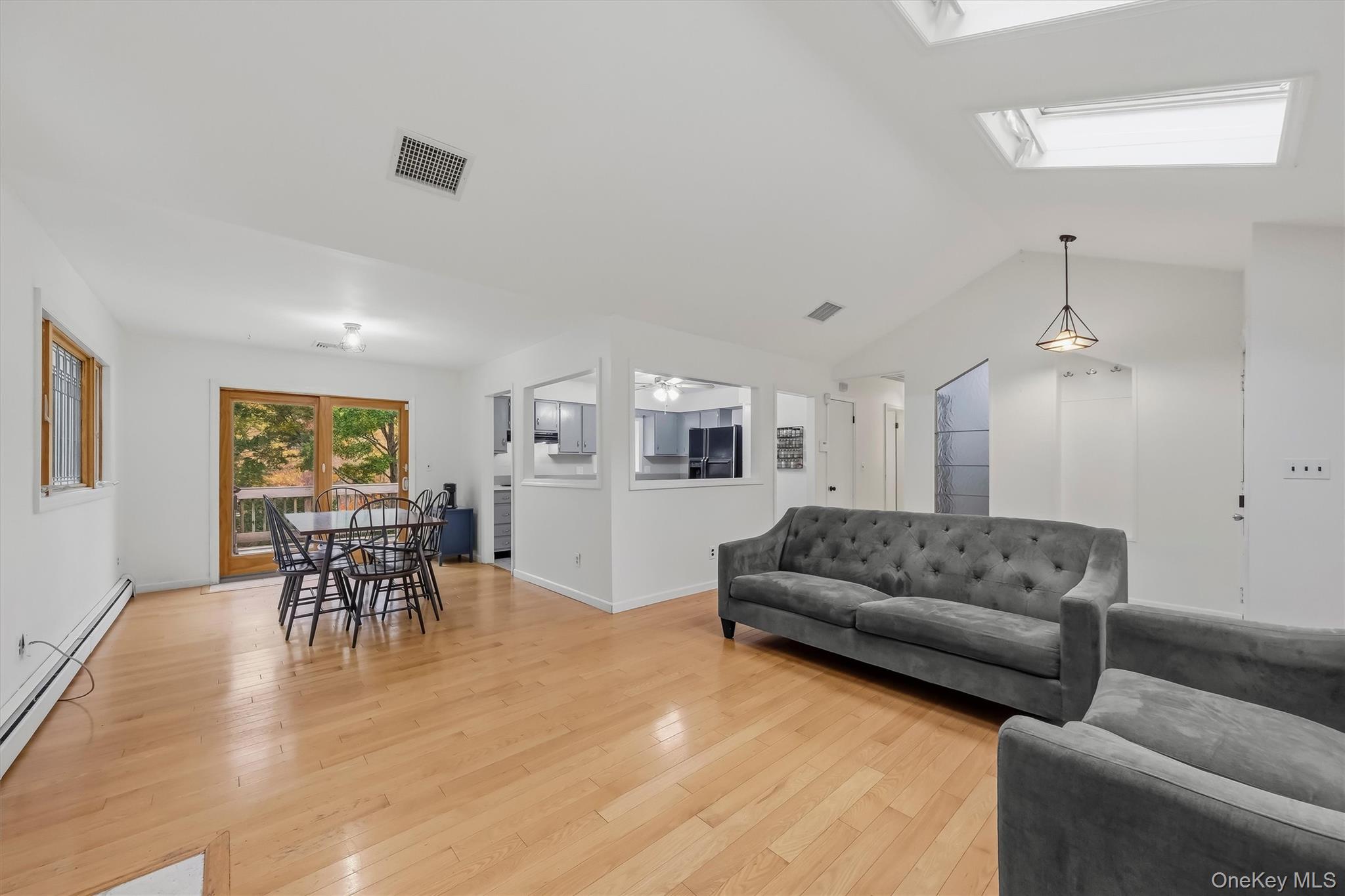127 Croton Avenue – For Sale photo 5